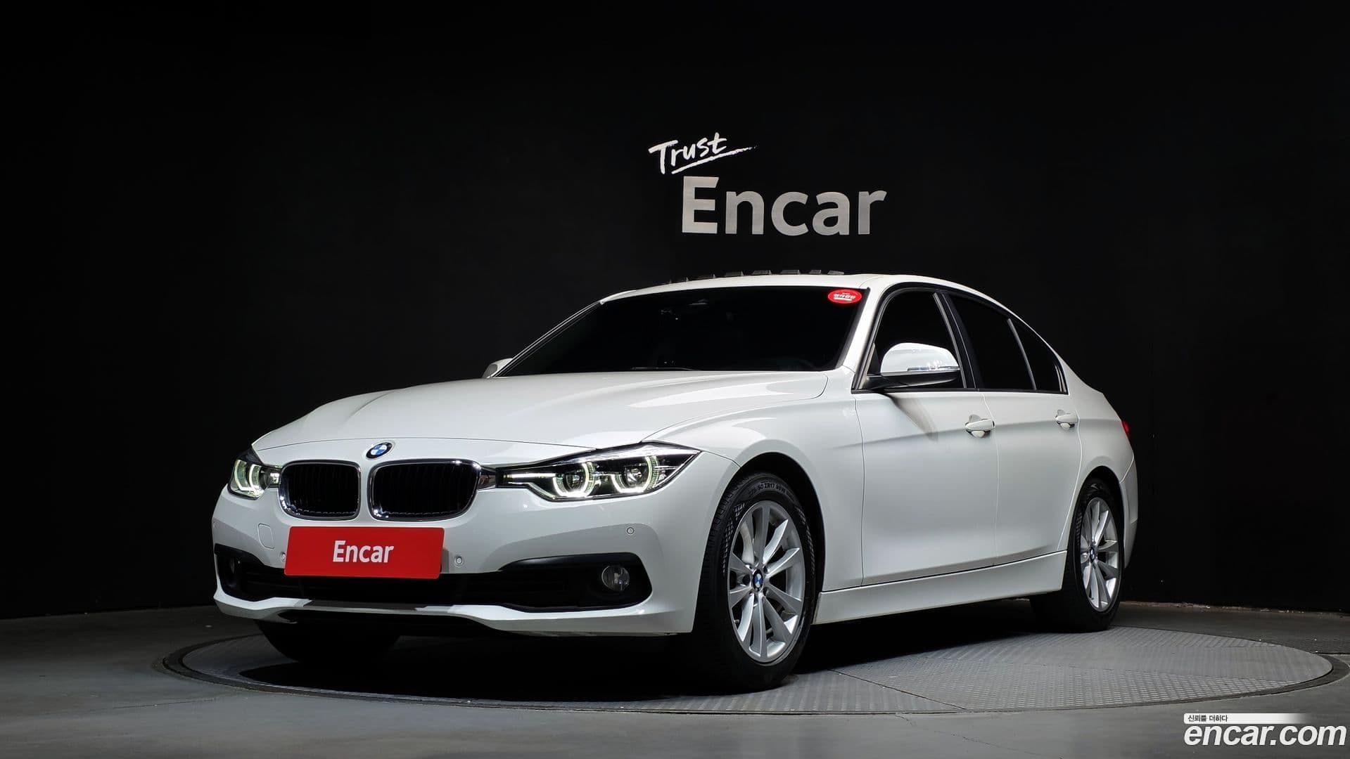 Main__Slider__Photo:3-Series BMW 2018.3-0