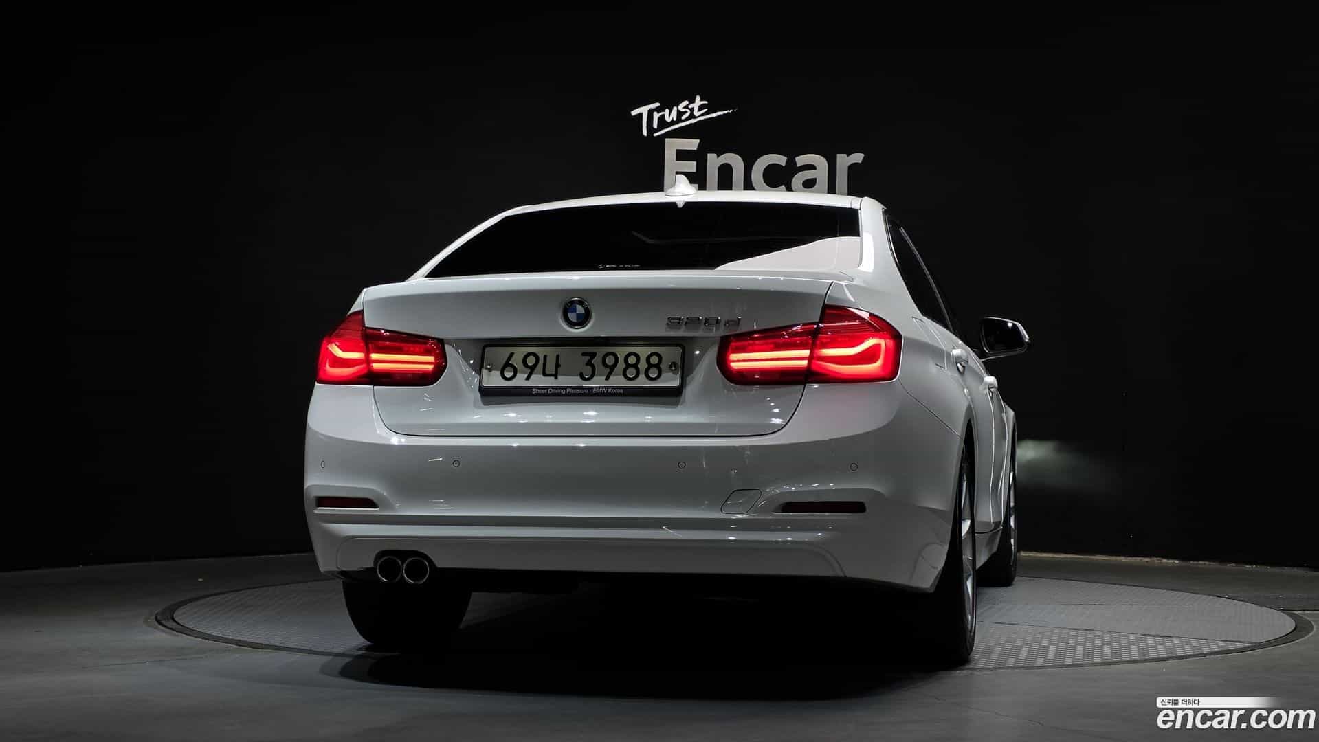 3-Series BMW 2018.3-OUTER-004
