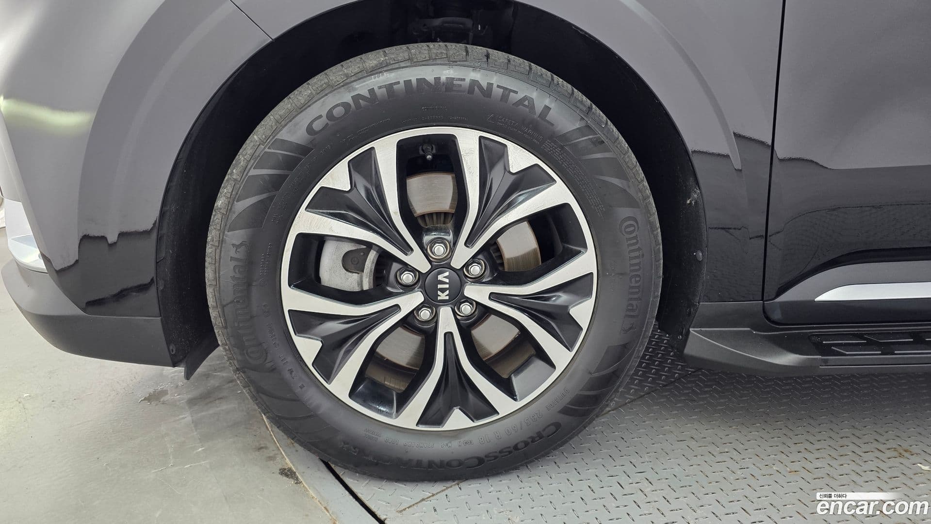 Main__Slider__Photo:Canival Kia 2021.3-4