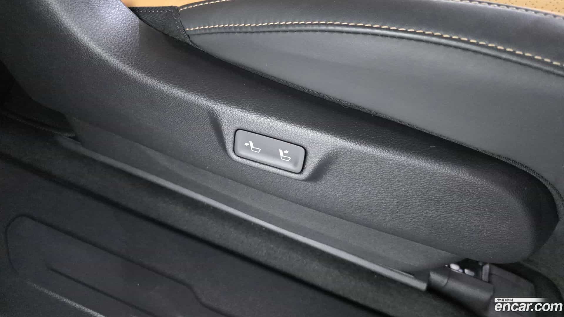Canival Kia 2021.3-OPTION-040