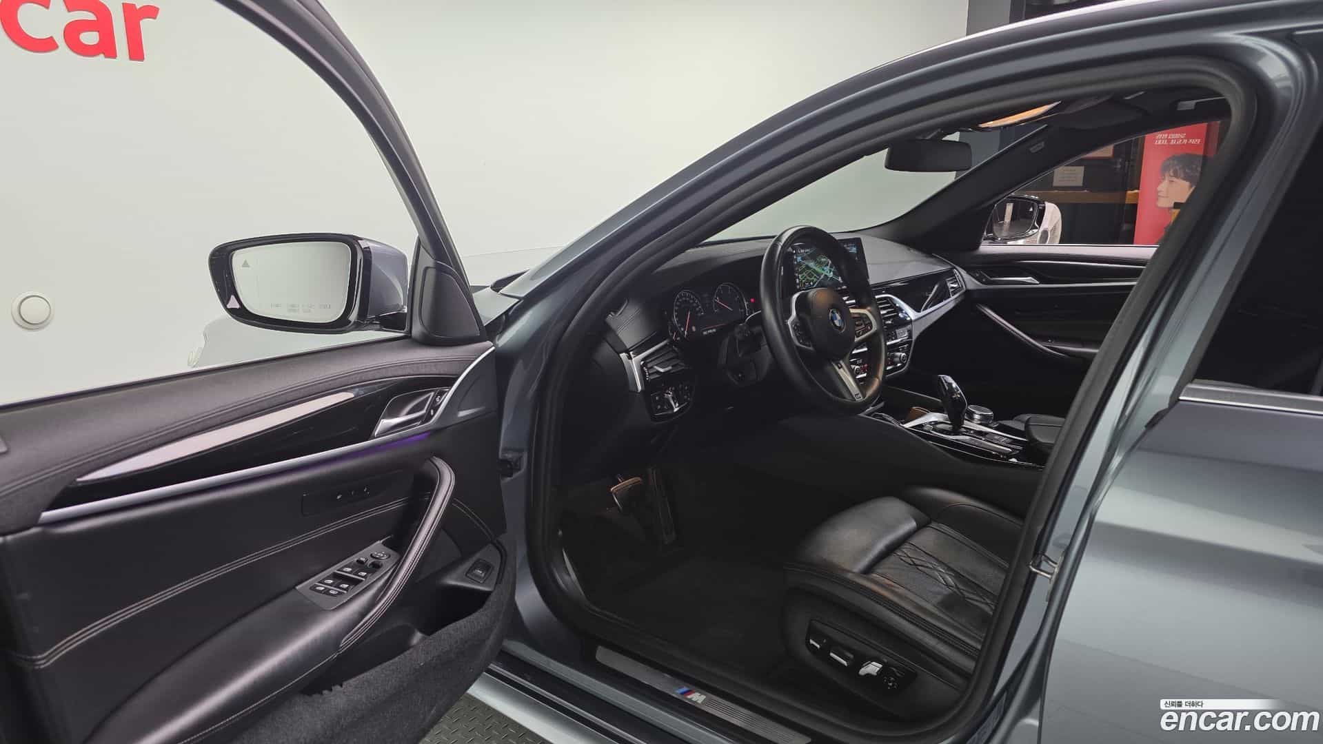 5-Series BMW 2018.4-INNER-010