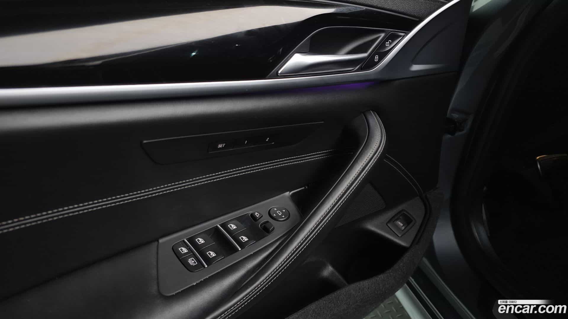 5-Series BMW 2018.4-OPTION-043