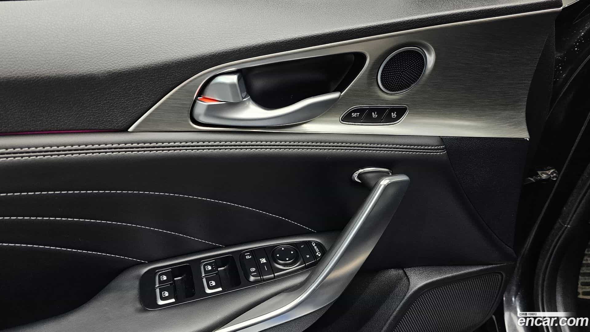 Stinger Kia 2021.5-OPTION-043