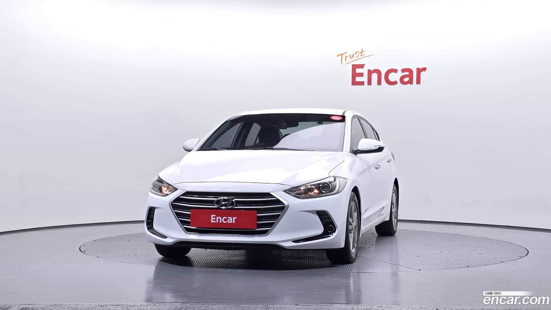 AVANTE Hyundai 2016.2-OUTER-003