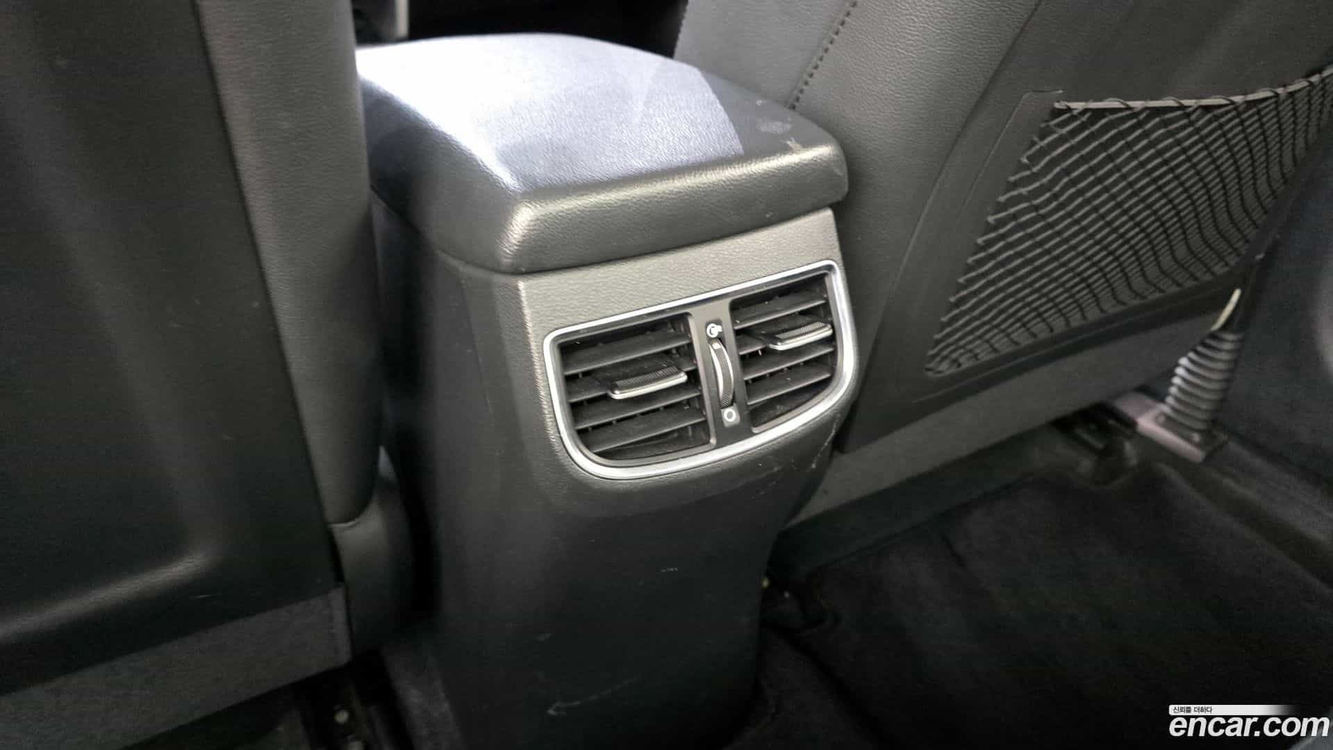 AVANTE Hyundai 2016.2-OPTION-044