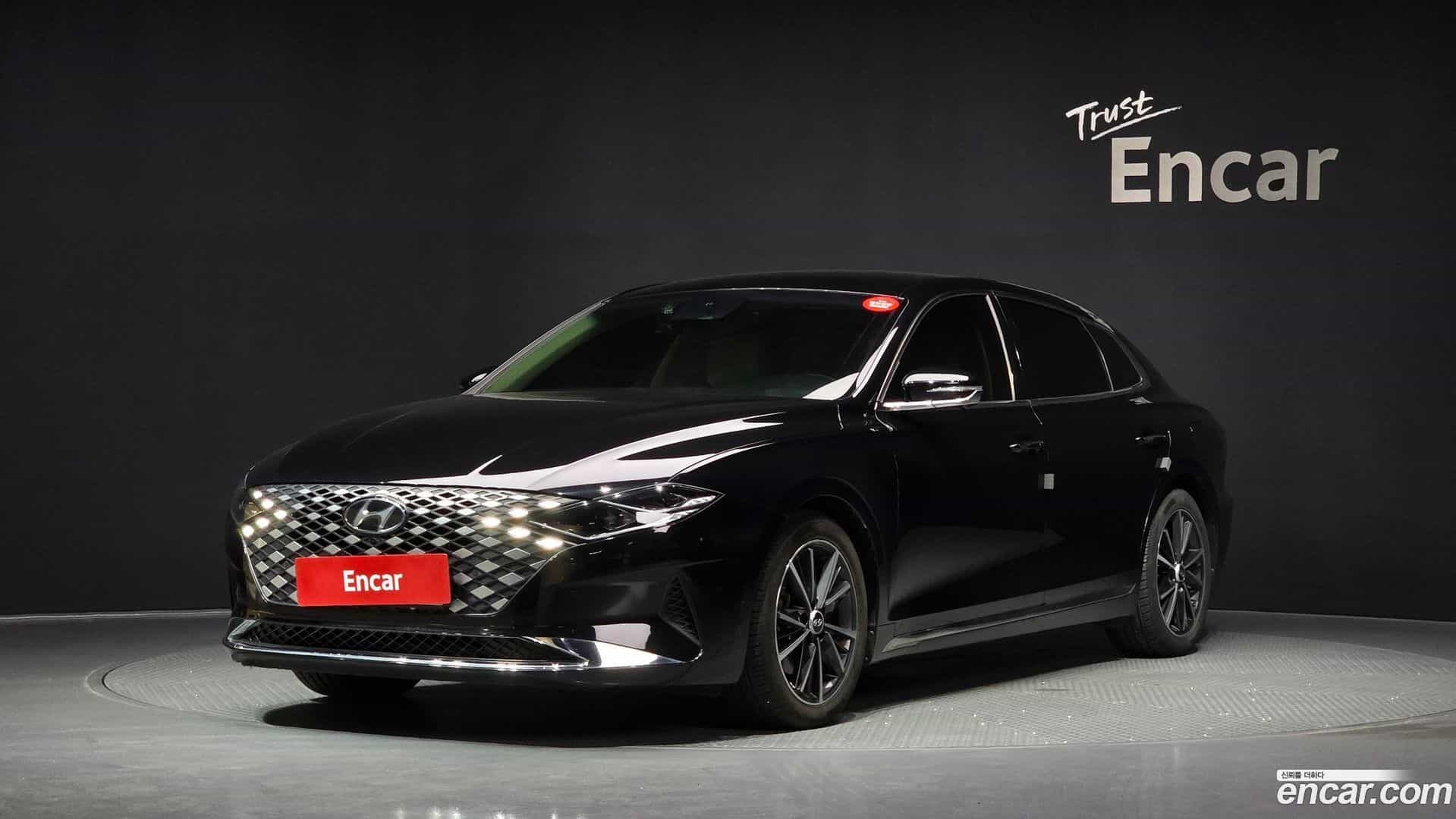 Grandeur Hyundai 2022.2-OUTER-001