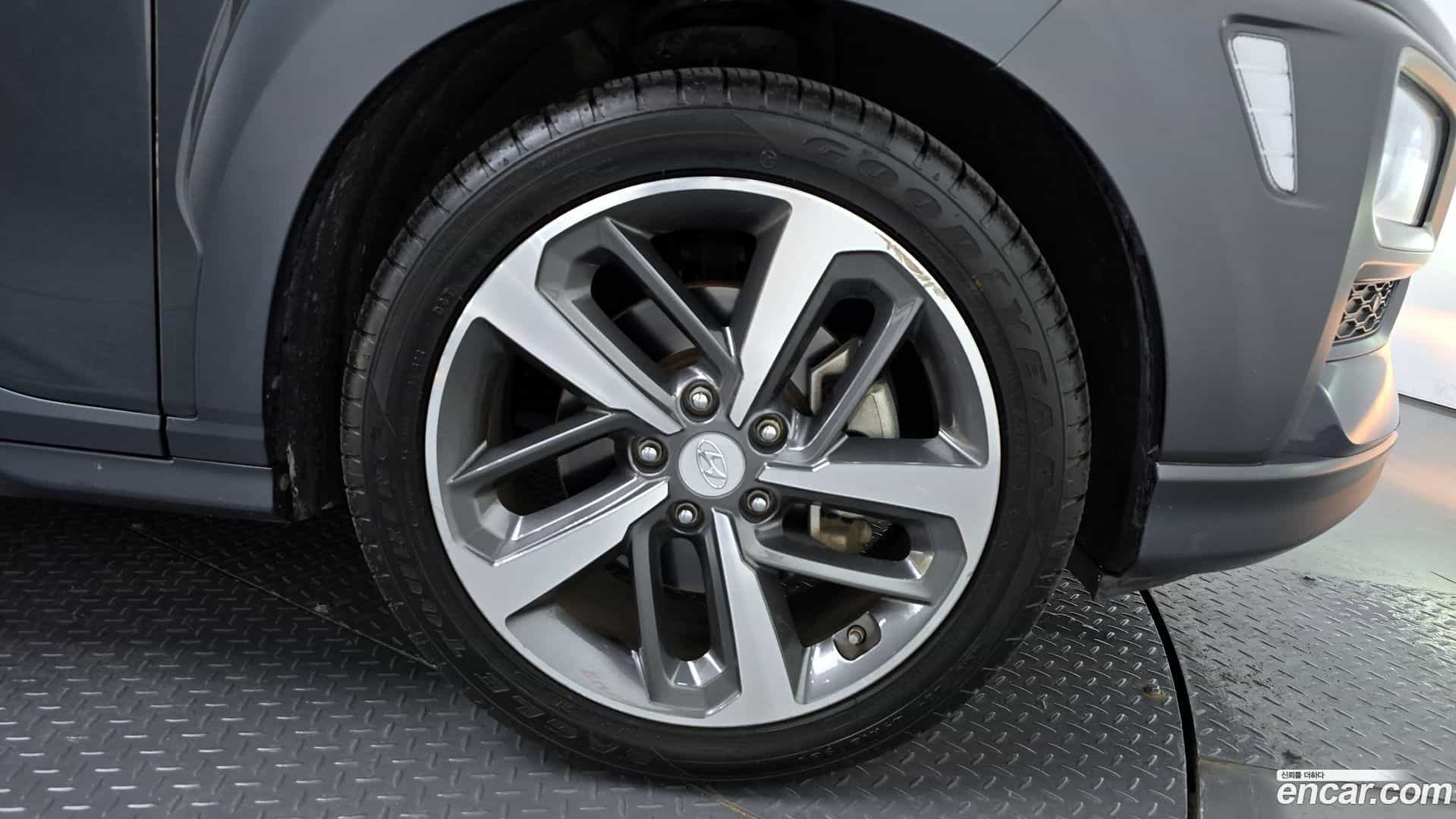 Kona Hyundai 2018.8-OUTER-005