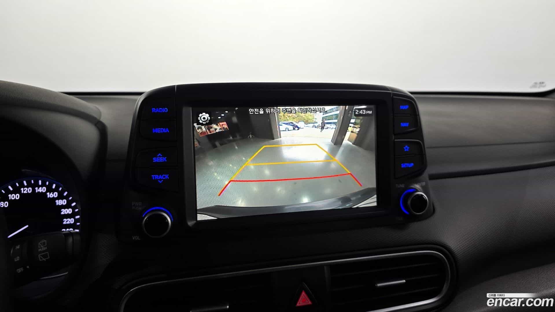 Kona Hyundai 2018.8-OPTION-018