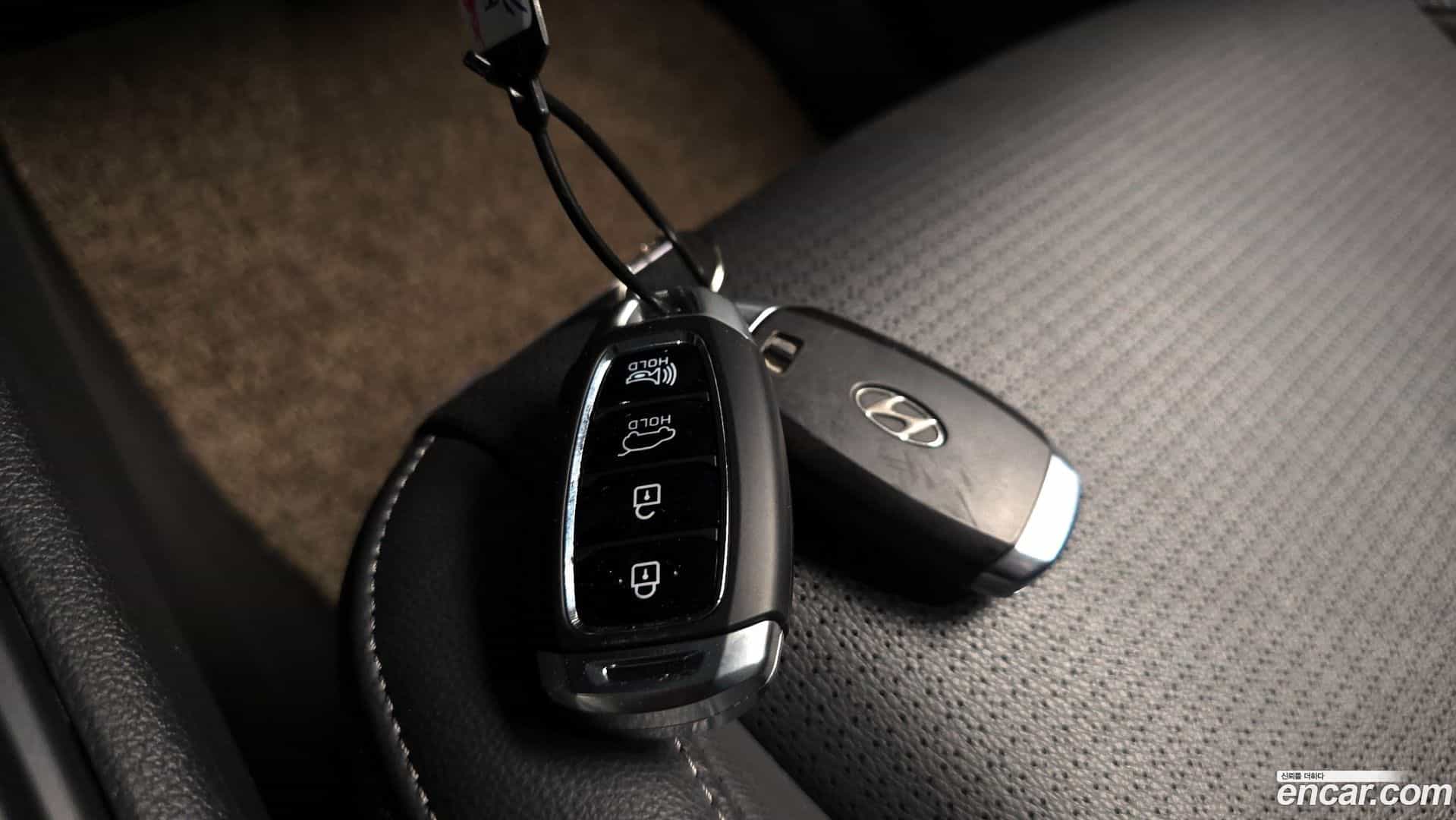 Kona Hyundai 2018.8-OPTION-021