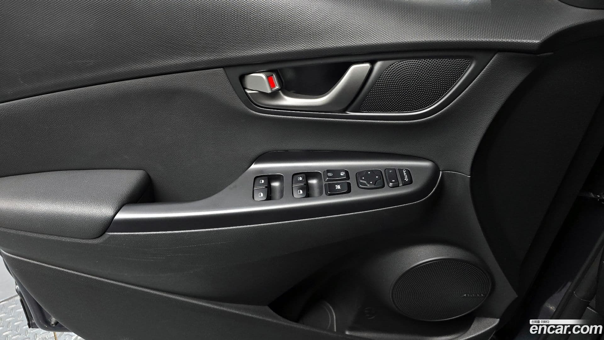 Main__Slider__Photo:Kona Hyundai 2018.8-21