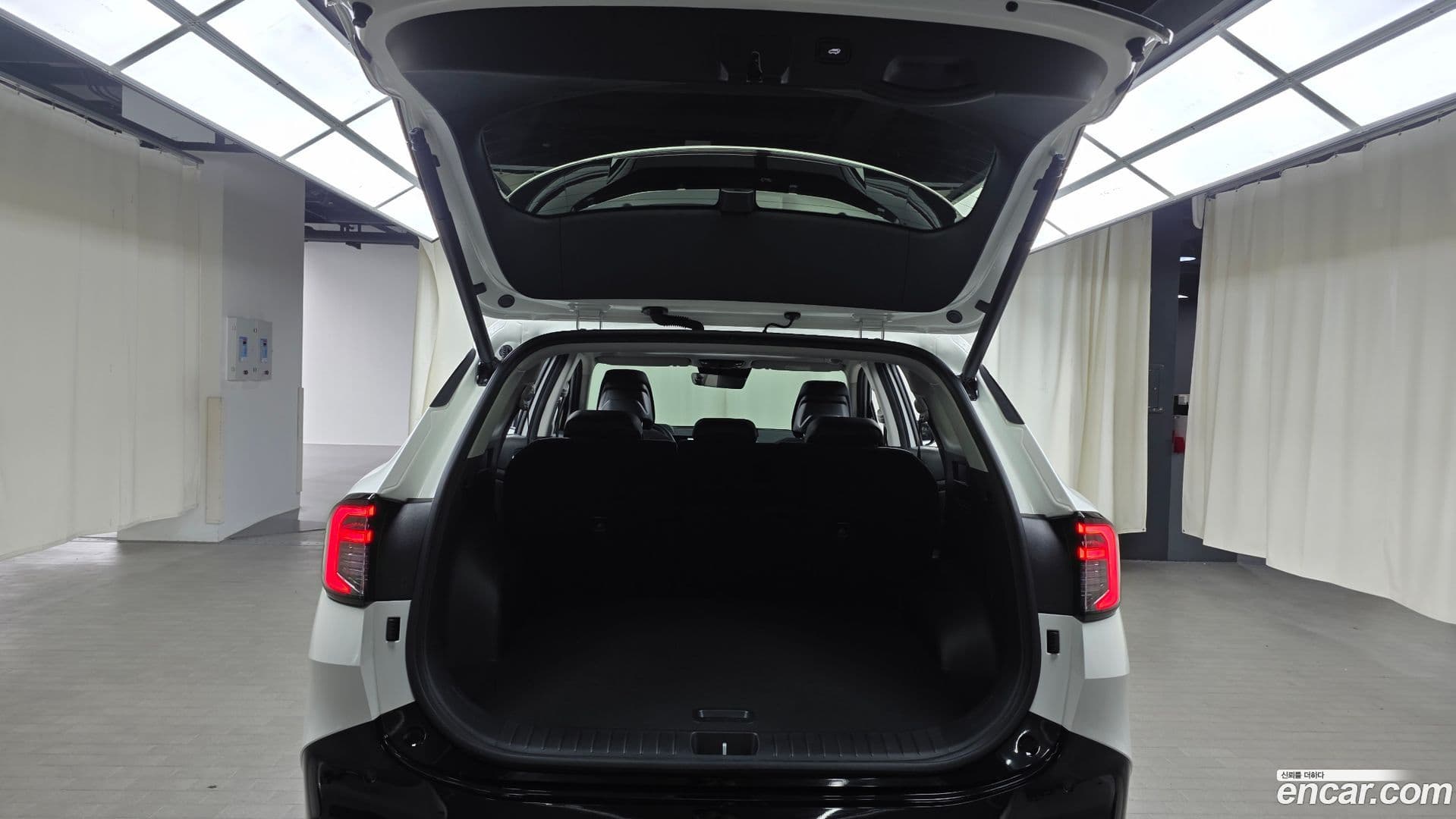 Main__Slider__Photo:Sportage Kia 2025.2-19