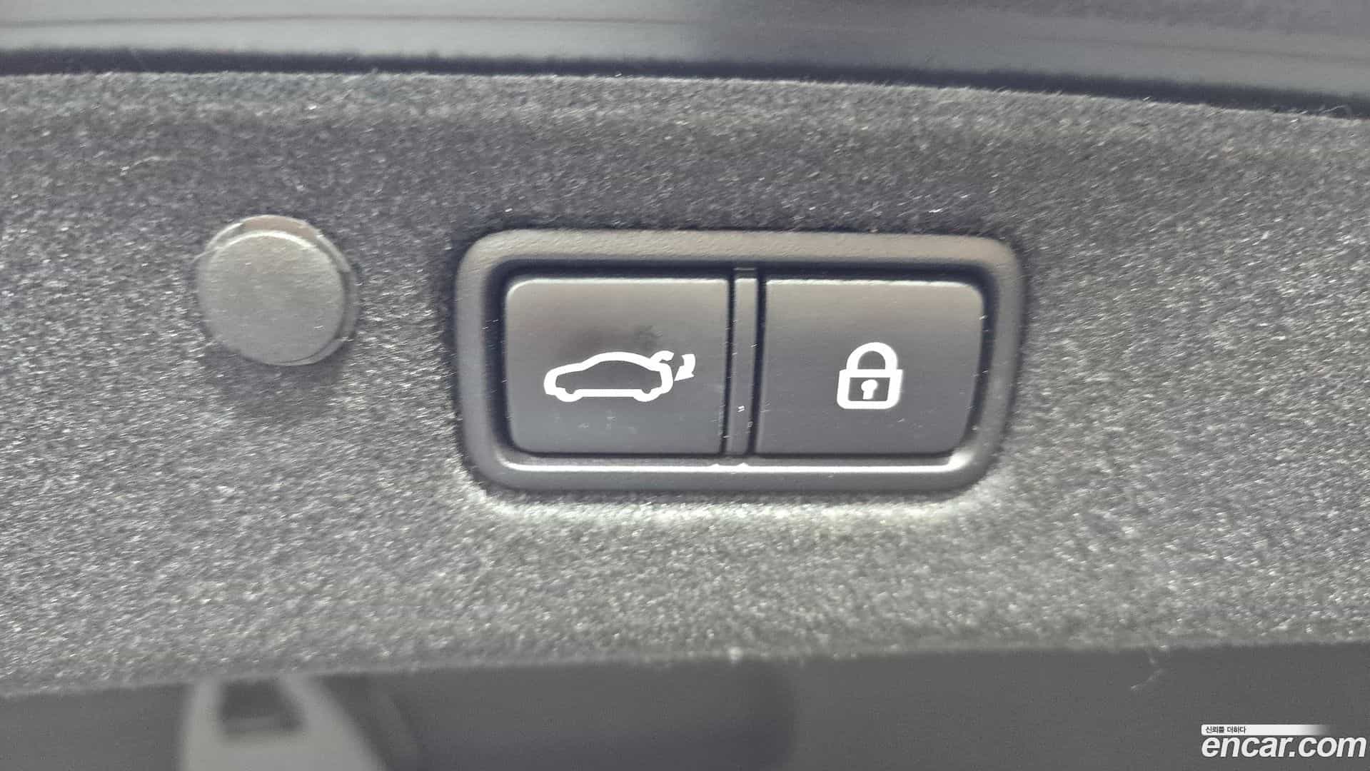 Grandeur Hyundai 2020.2-OPTION-045