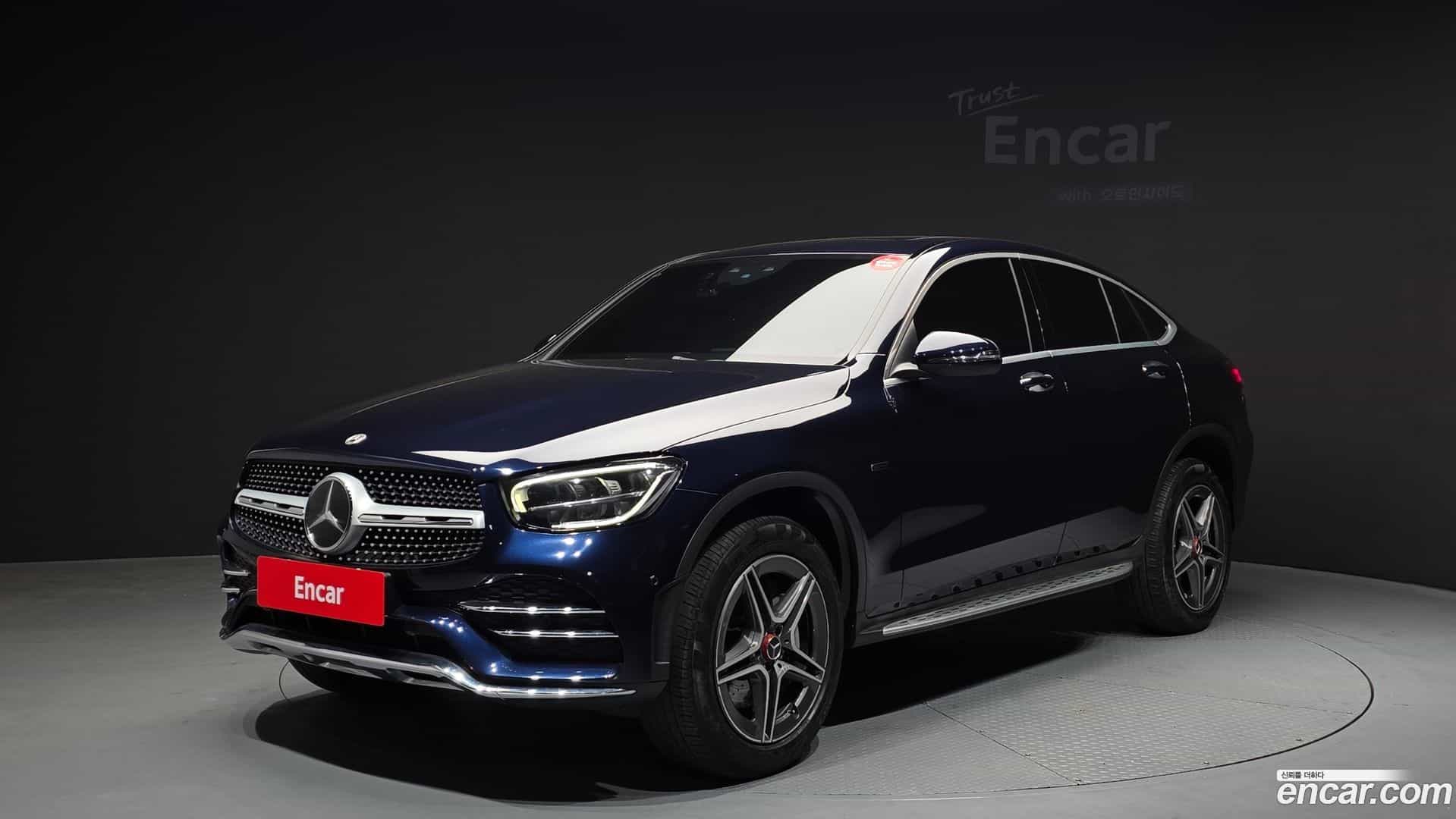 GLC-Class Mercedes-Benz 2021.0-OUTER-001