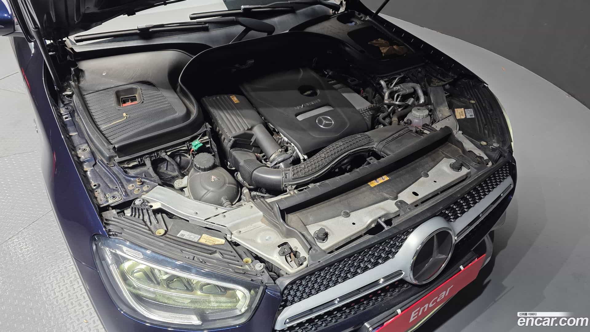 GLC-Class Mercedes-Benz 2021.0-OUTER-006