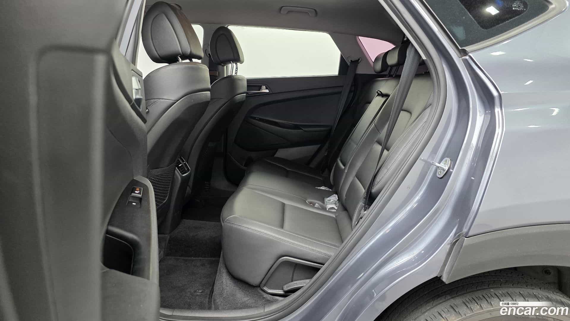 Tucson Hyundai 2017.0-OPTION-016
