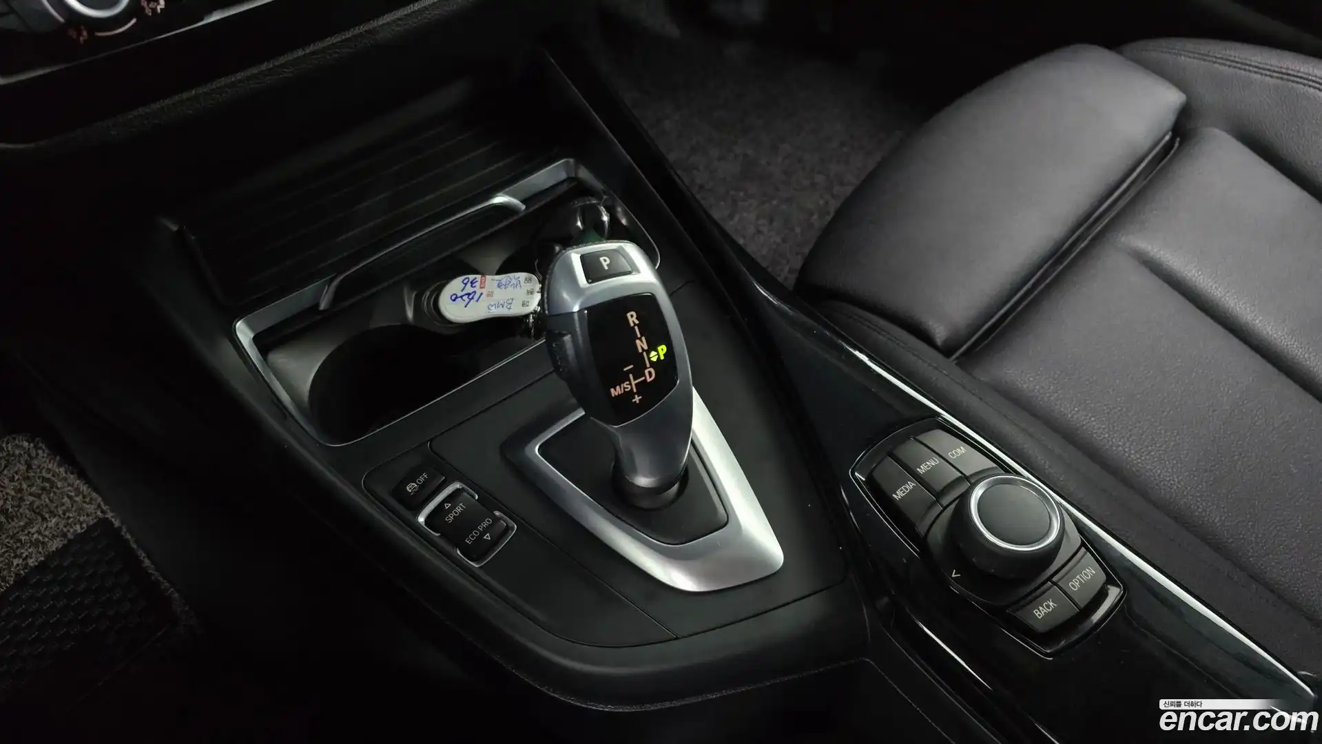 1-Series BMW 2018.11-INNER-009