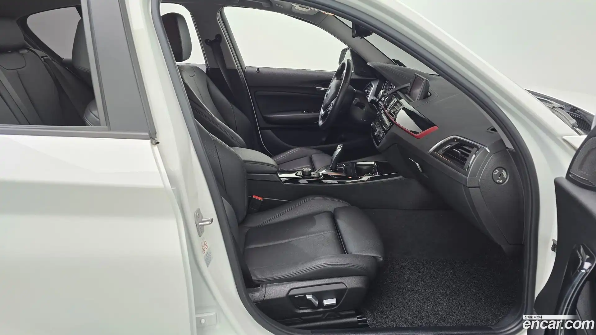 1-Series BMW 2018.11-OPTION-016
