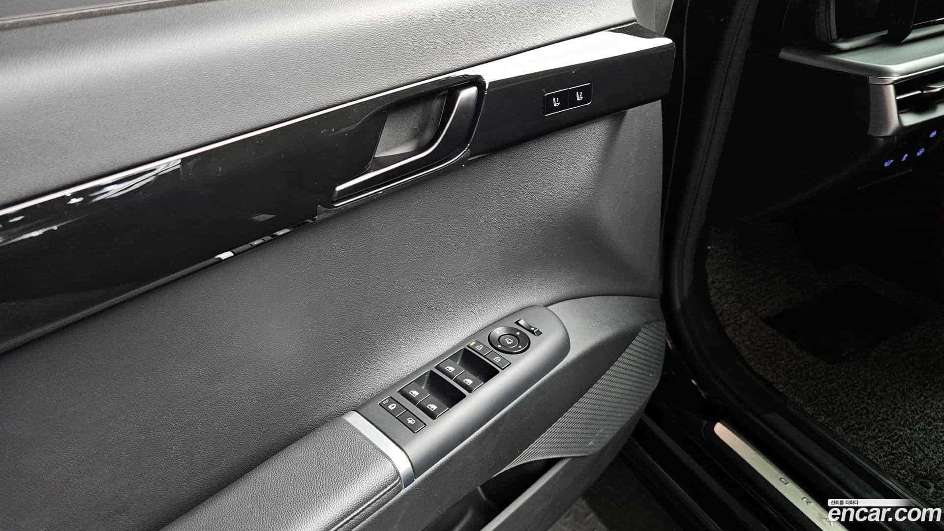 Grandeur Hyundai 2022.11-OPTION-017