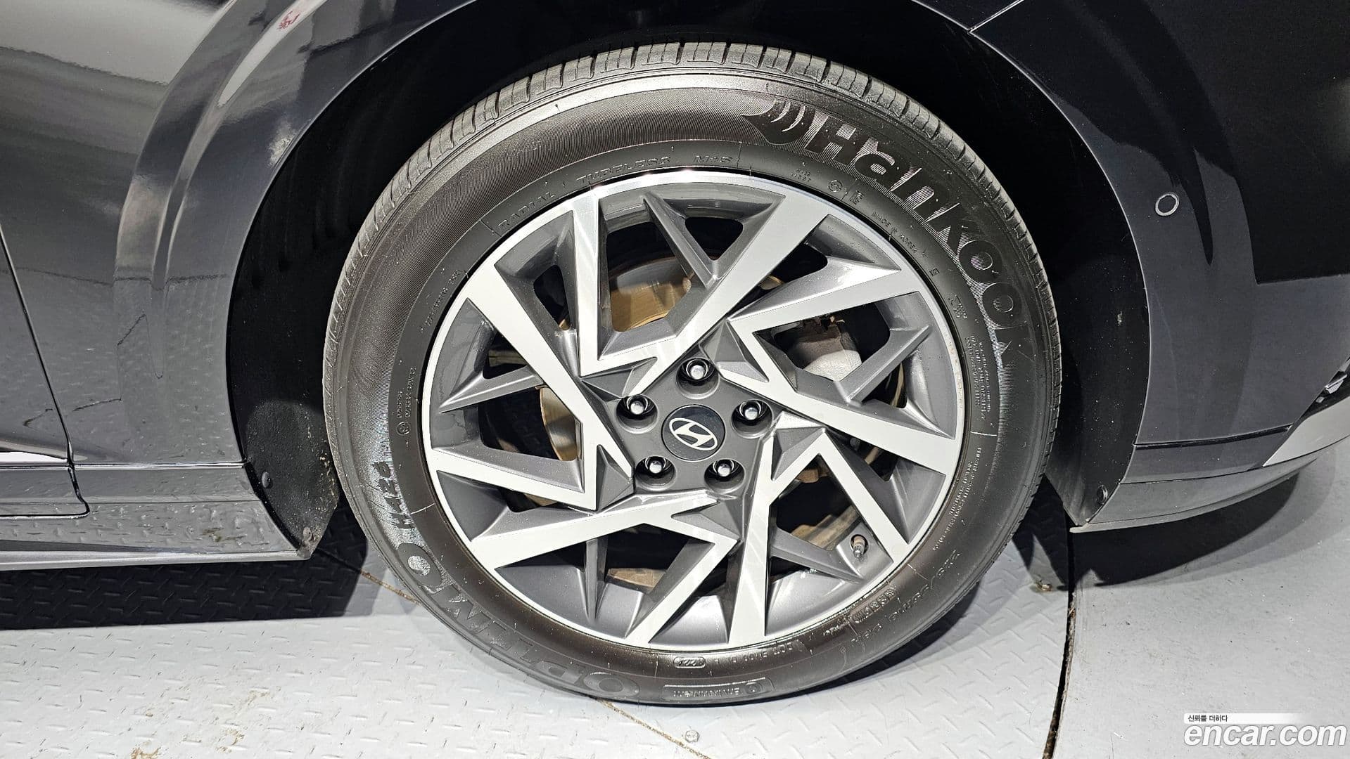 Main__Slider__Photo:Grandeur Hyundai 2022.11-20