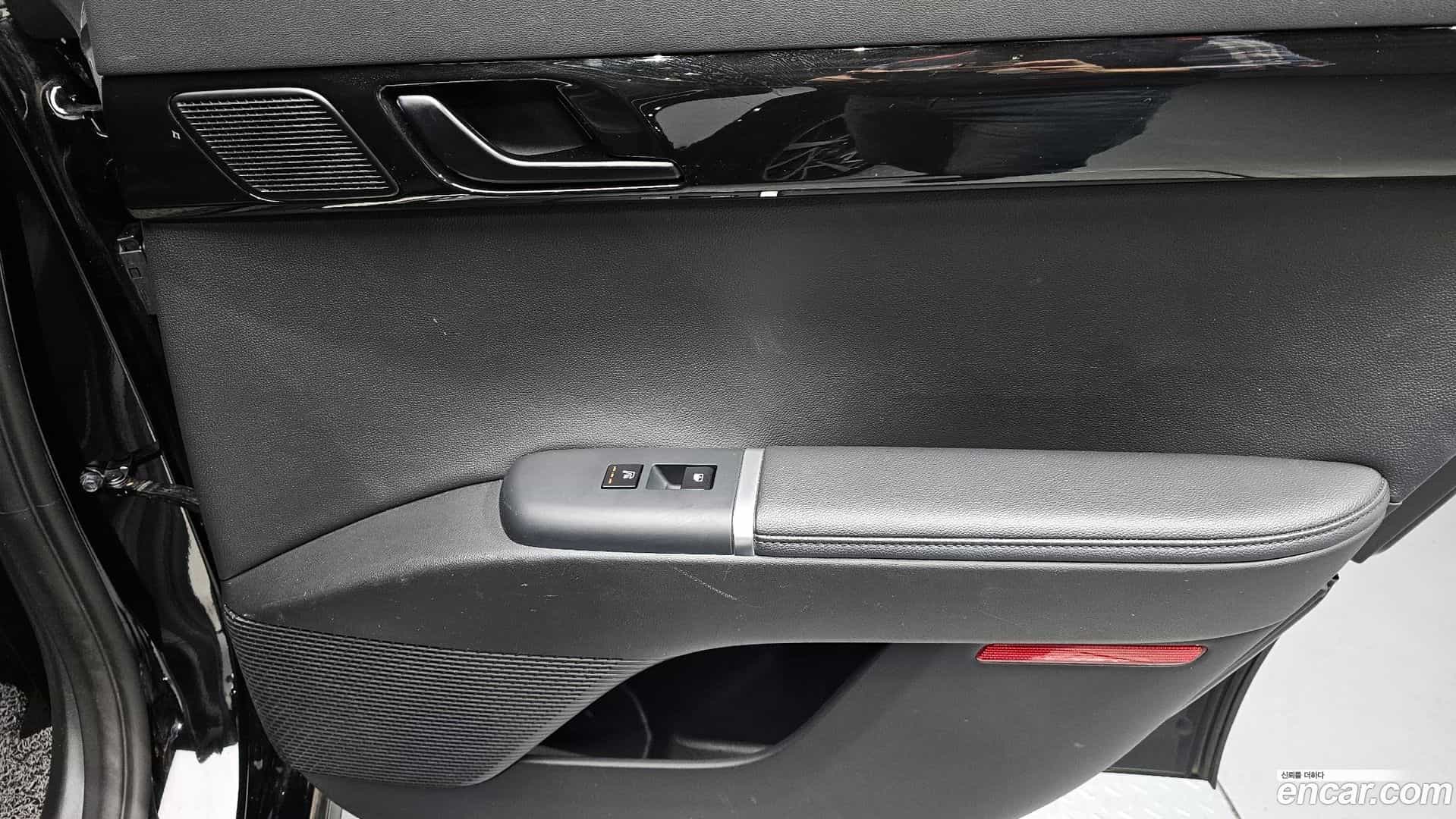 Grandeur Hyundai 2022.11-INNER-034