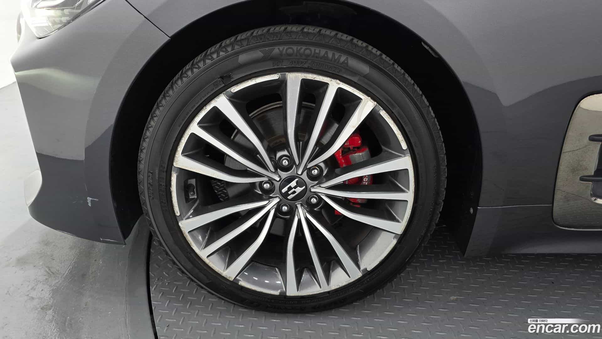 Stinger Kia 2017.8-OUTER-005