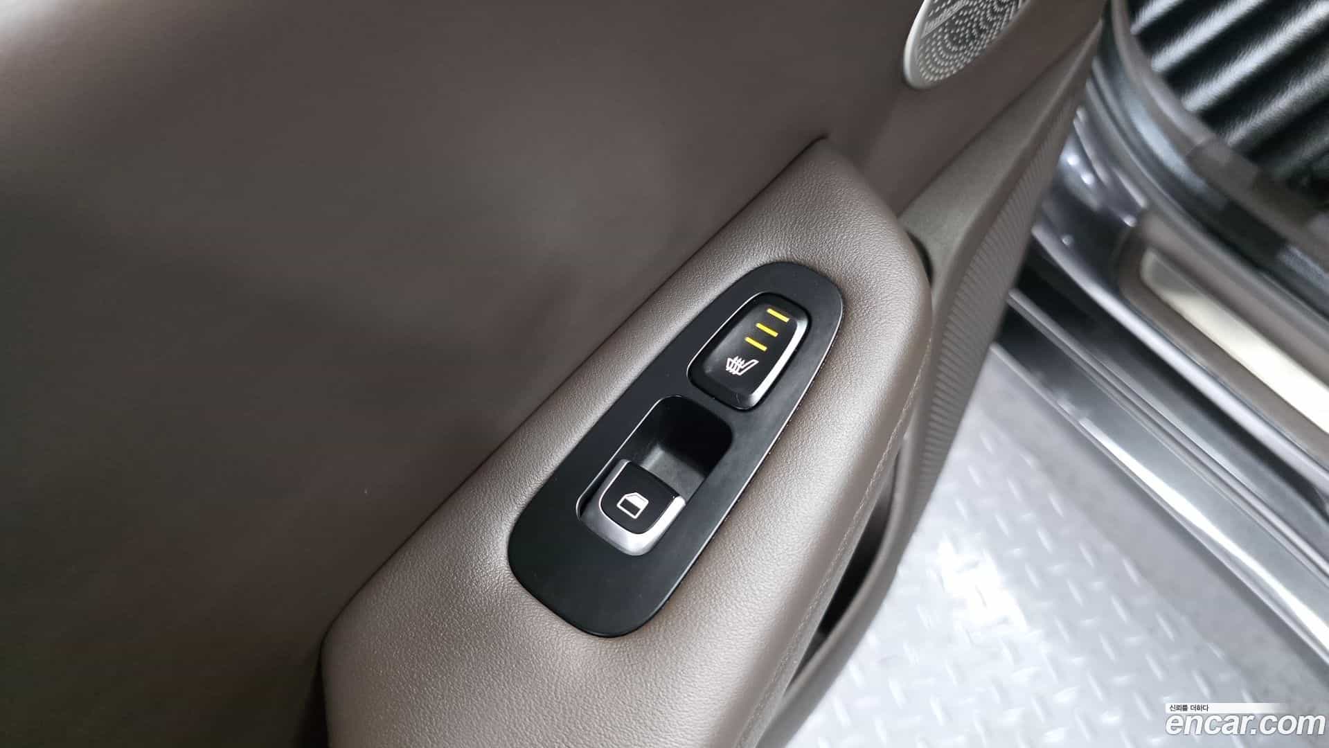 Stinger Kia 2017.8-OPTION-023