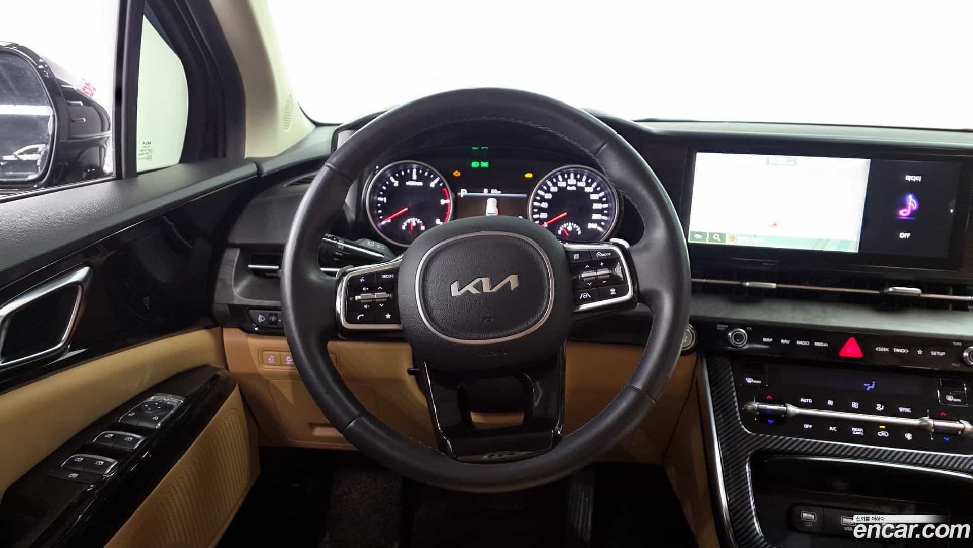 Canival Kia 2023.3-OPTION-016