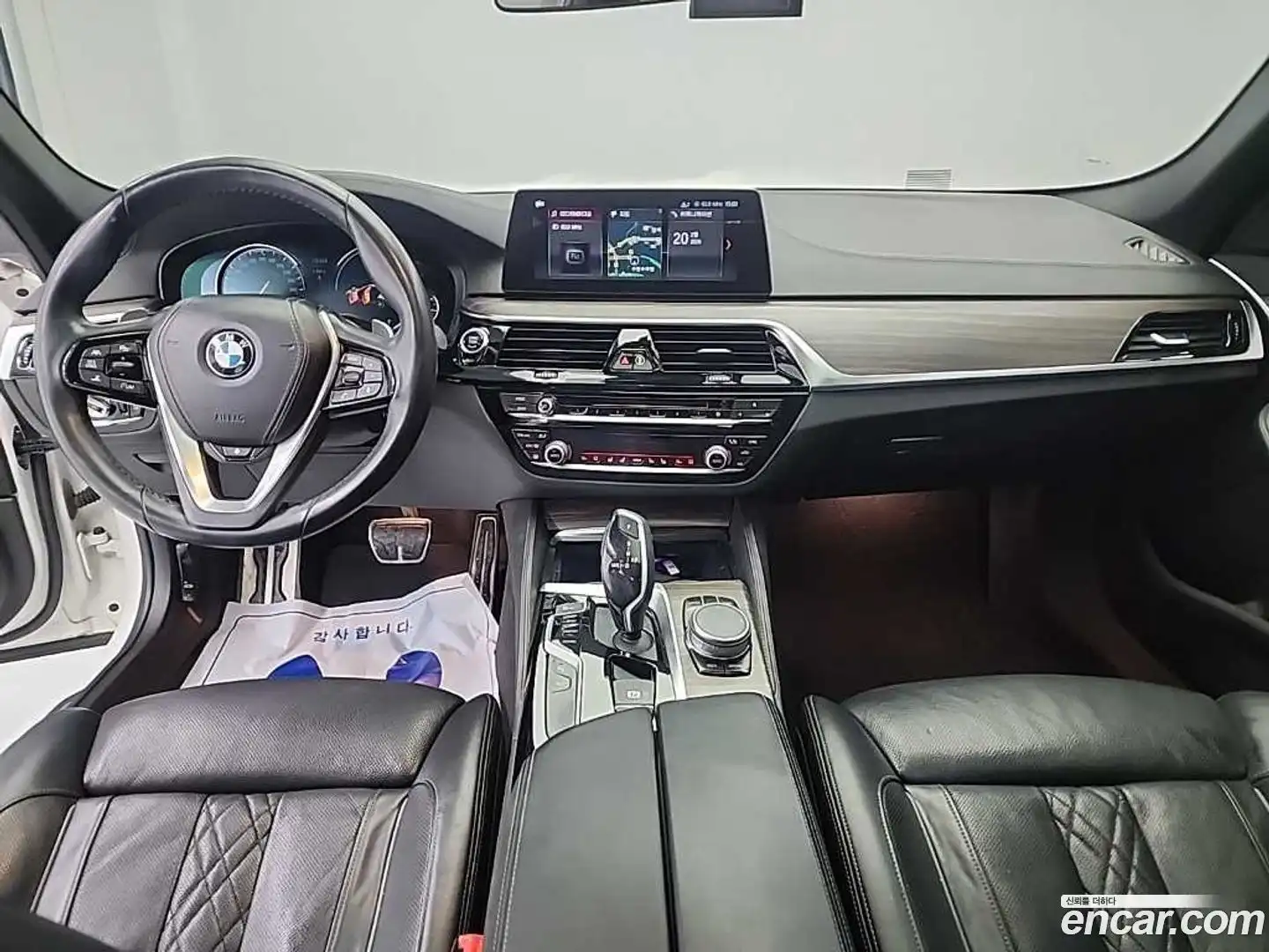 5-Series BMW 2017.8-INNER-007