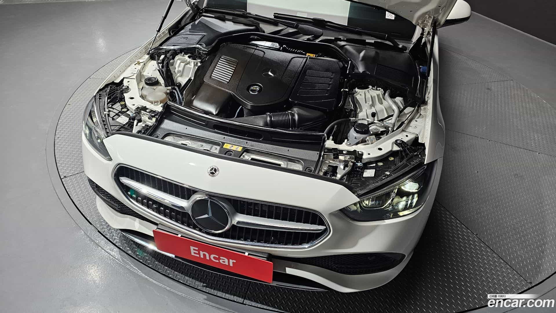 C-Class Mercedes-Benz 2023.4-OUTER-006
