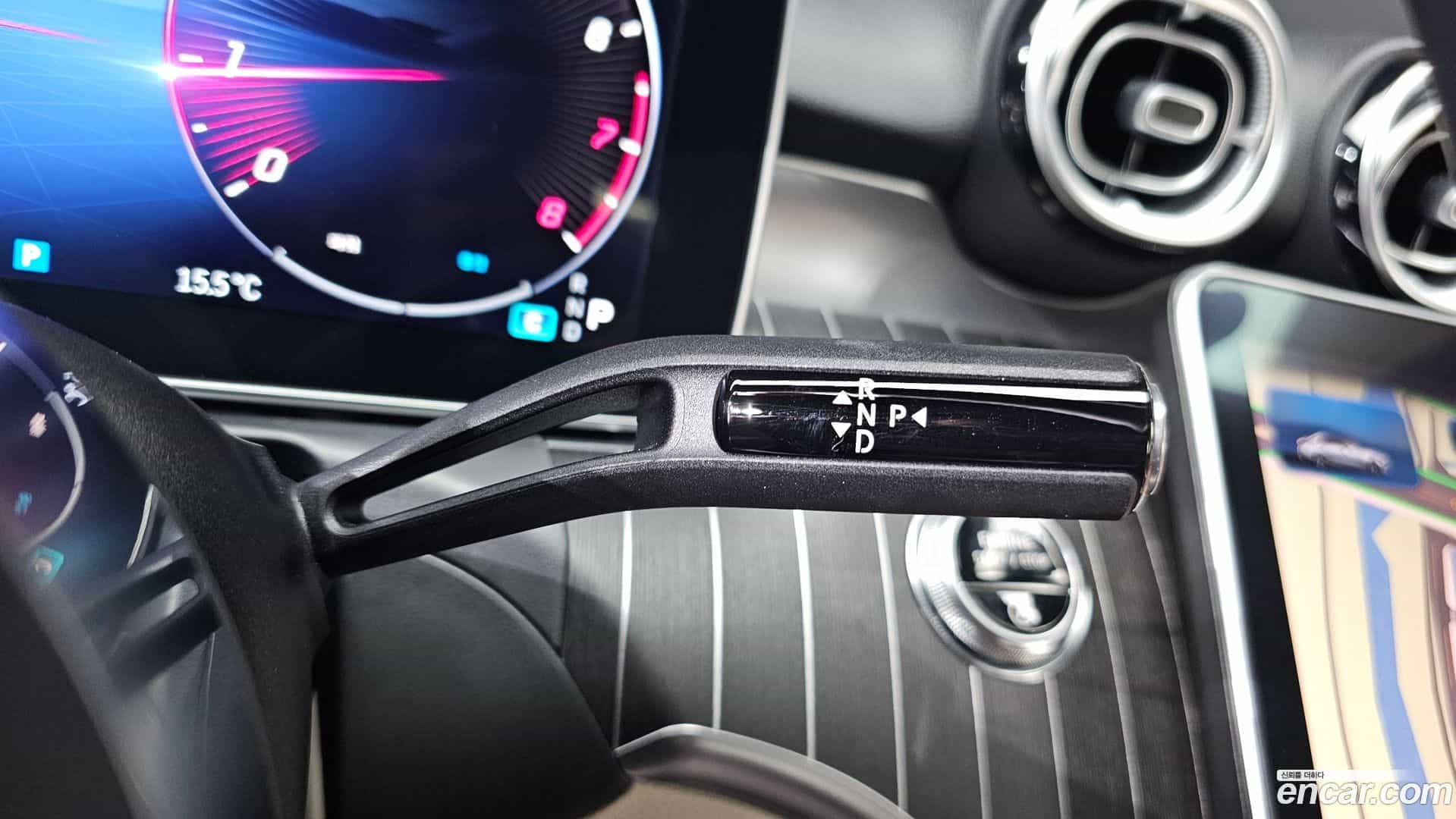 C-Class Mercedes-Benz 2023.4-INNER-009