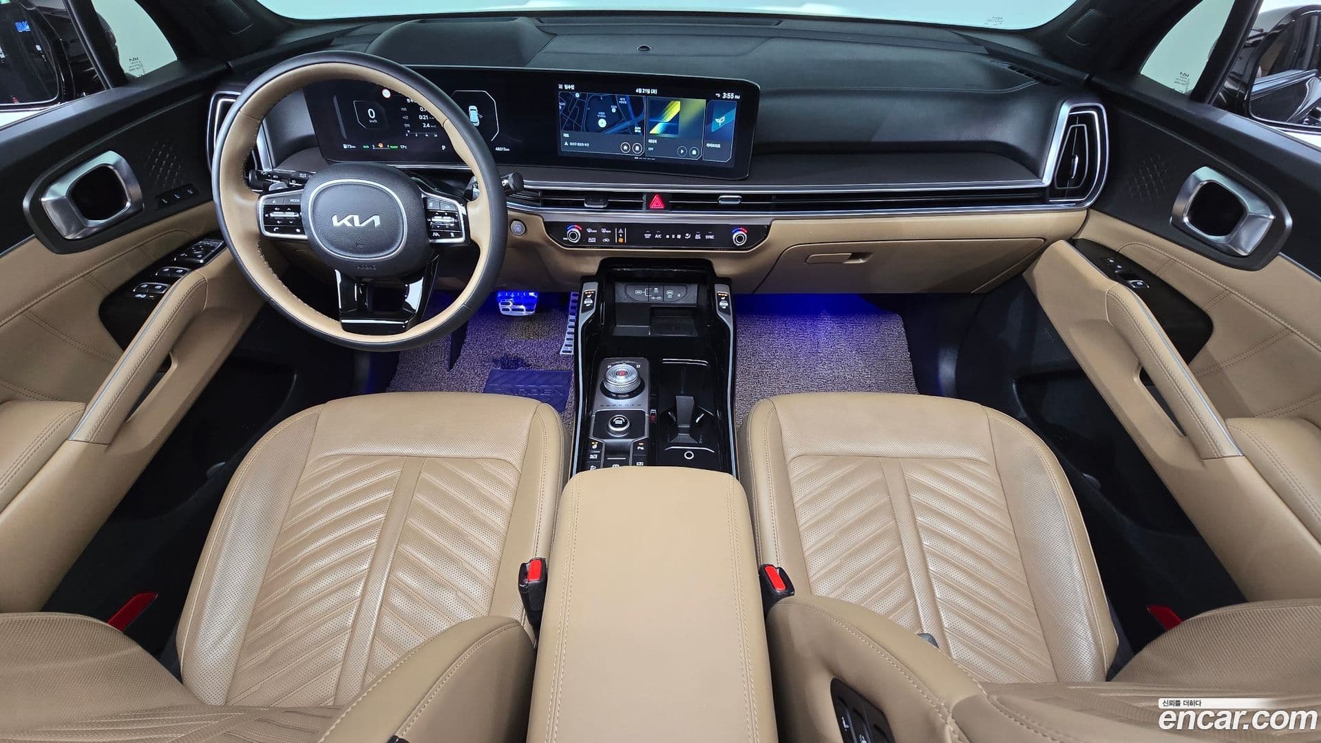 Main__Slider__Photo:Sorento Kia 2024.8-6