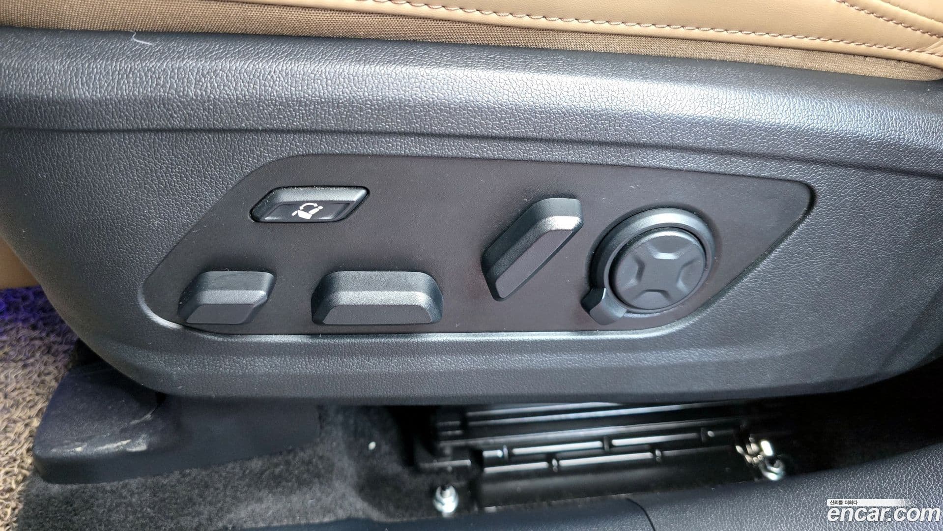 Main__Slider__Photo:Sorento Kia 2024.8-30