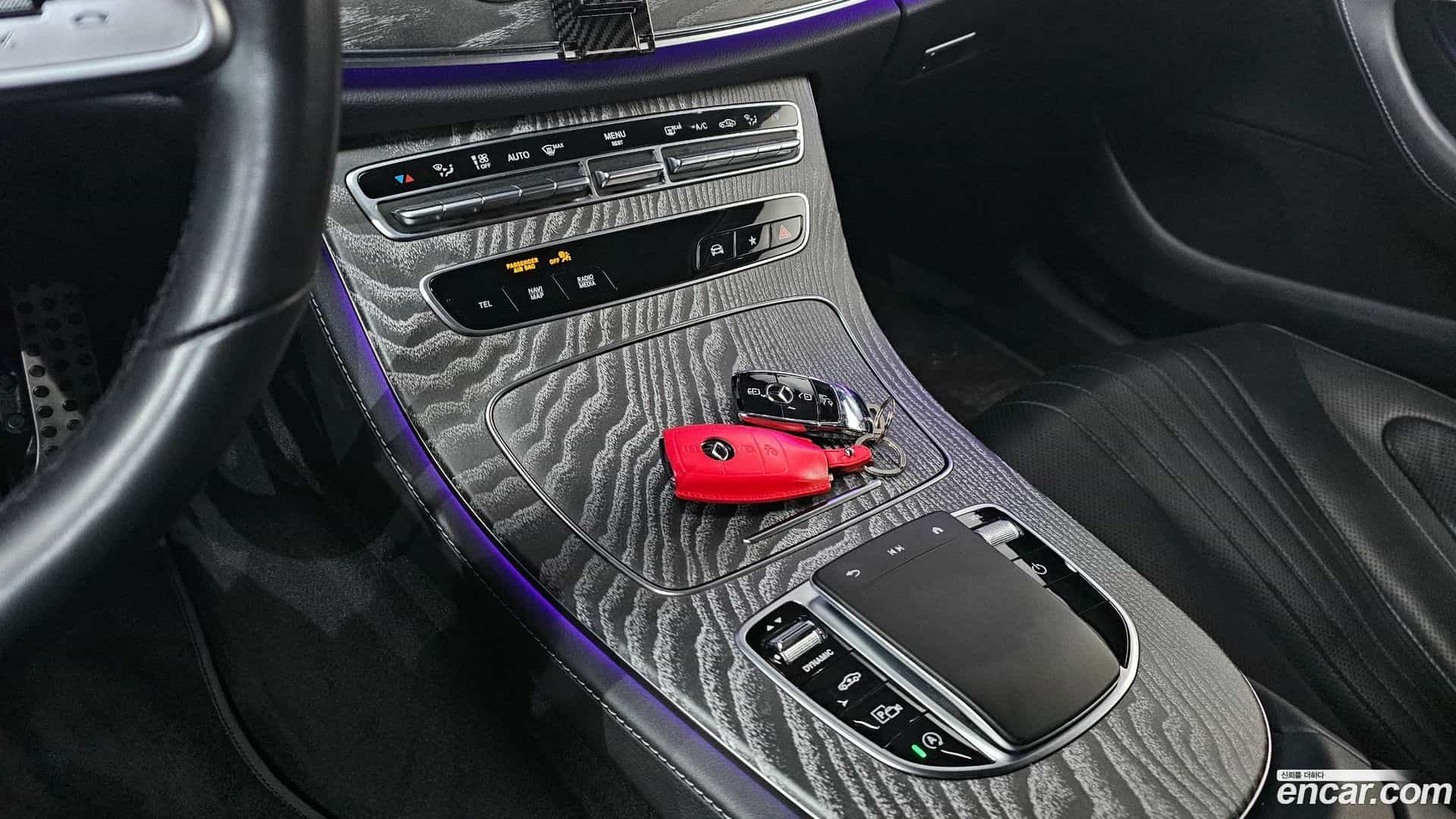 CLS-Class Mercedes-Benz 2021.4-INNER-009