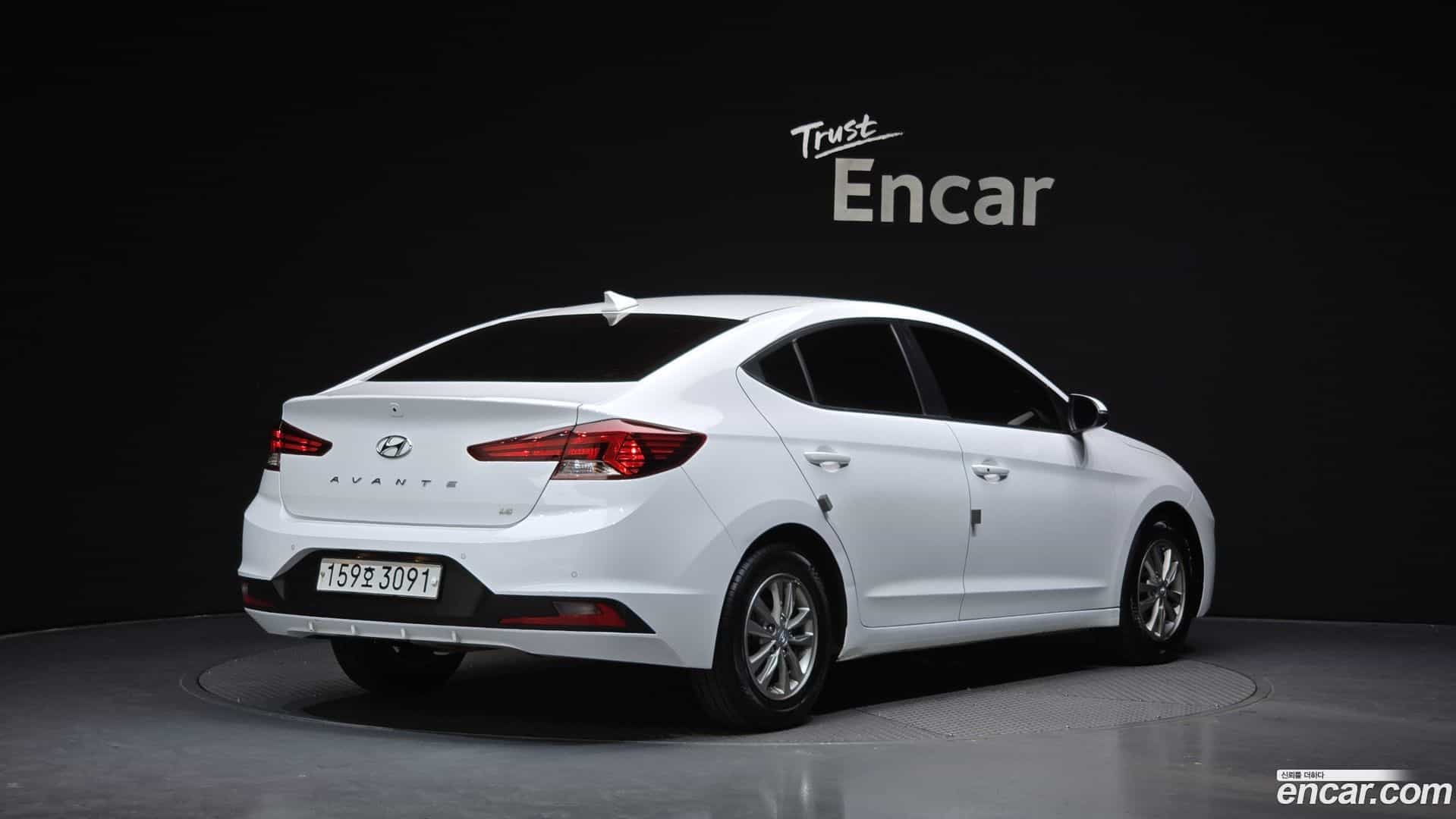 AVANTE Hyundai 2020.2-OUTER-002