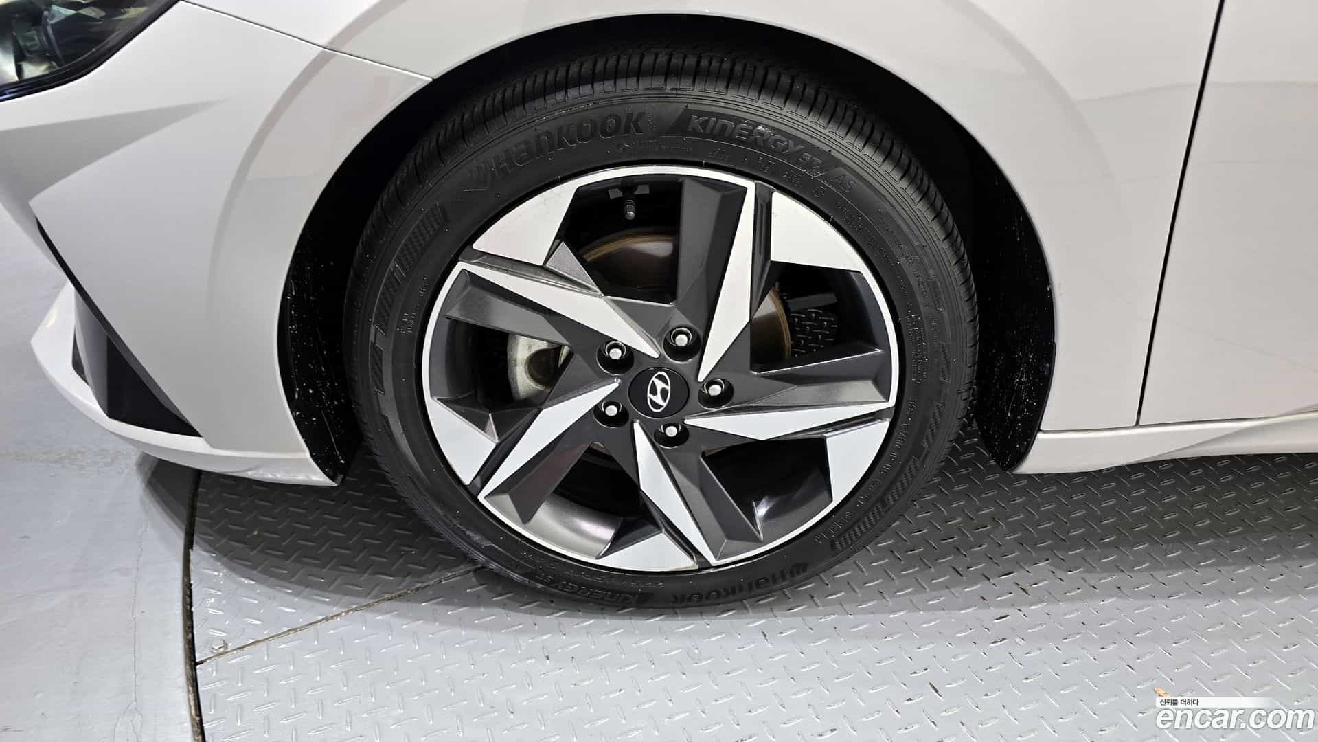 AVANTE Hyundai 2020.8-OUTER-005