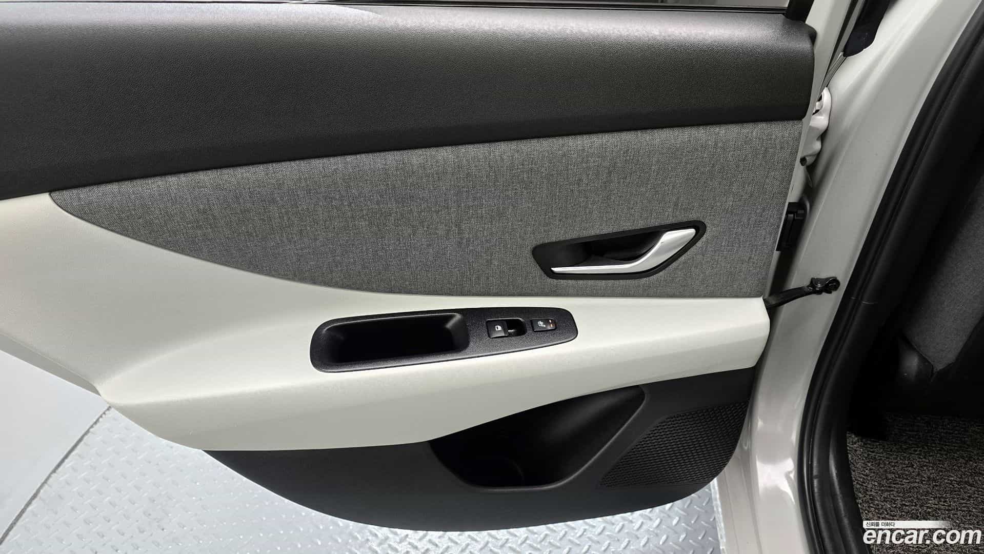AVANTE Hyundai 2020.8-INNER-035