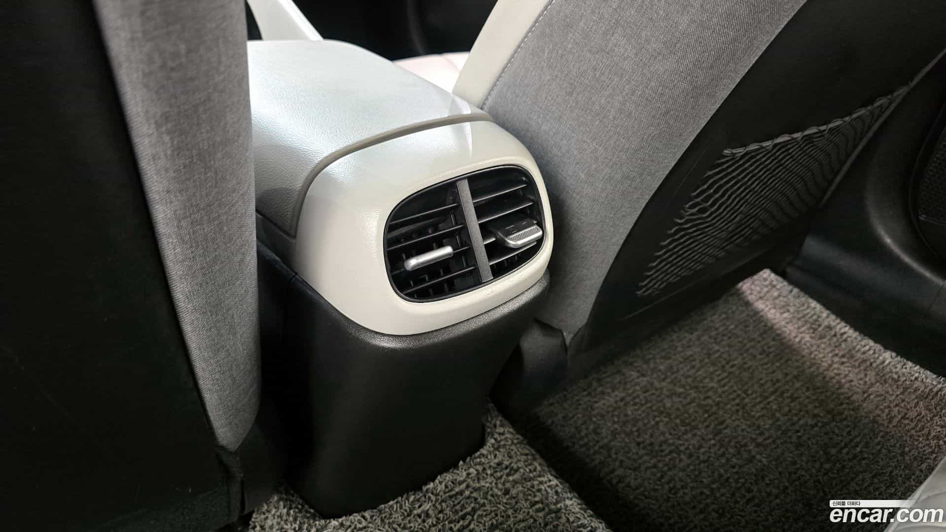 AVANTE Hyundai 2020.8-OPTION-044