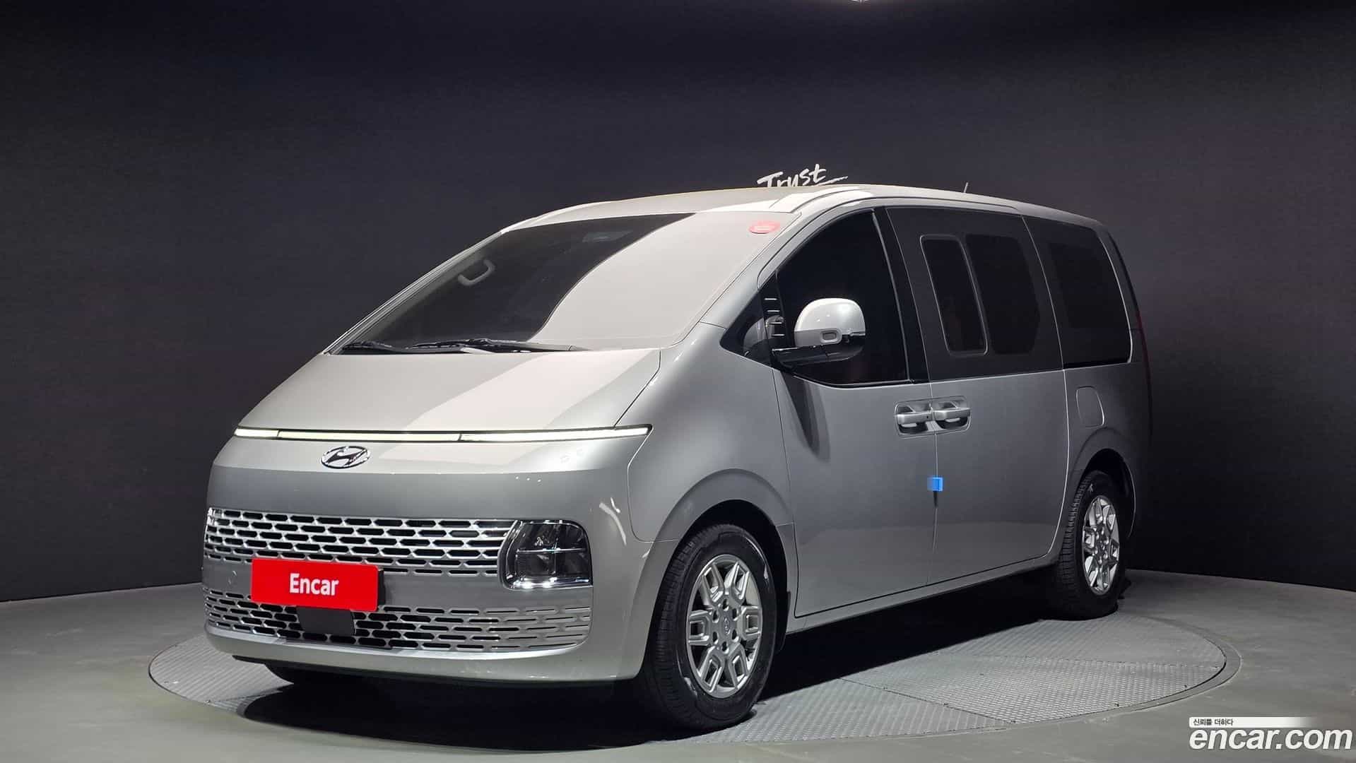 Staria Hyundai 2023.4-OUTER-001