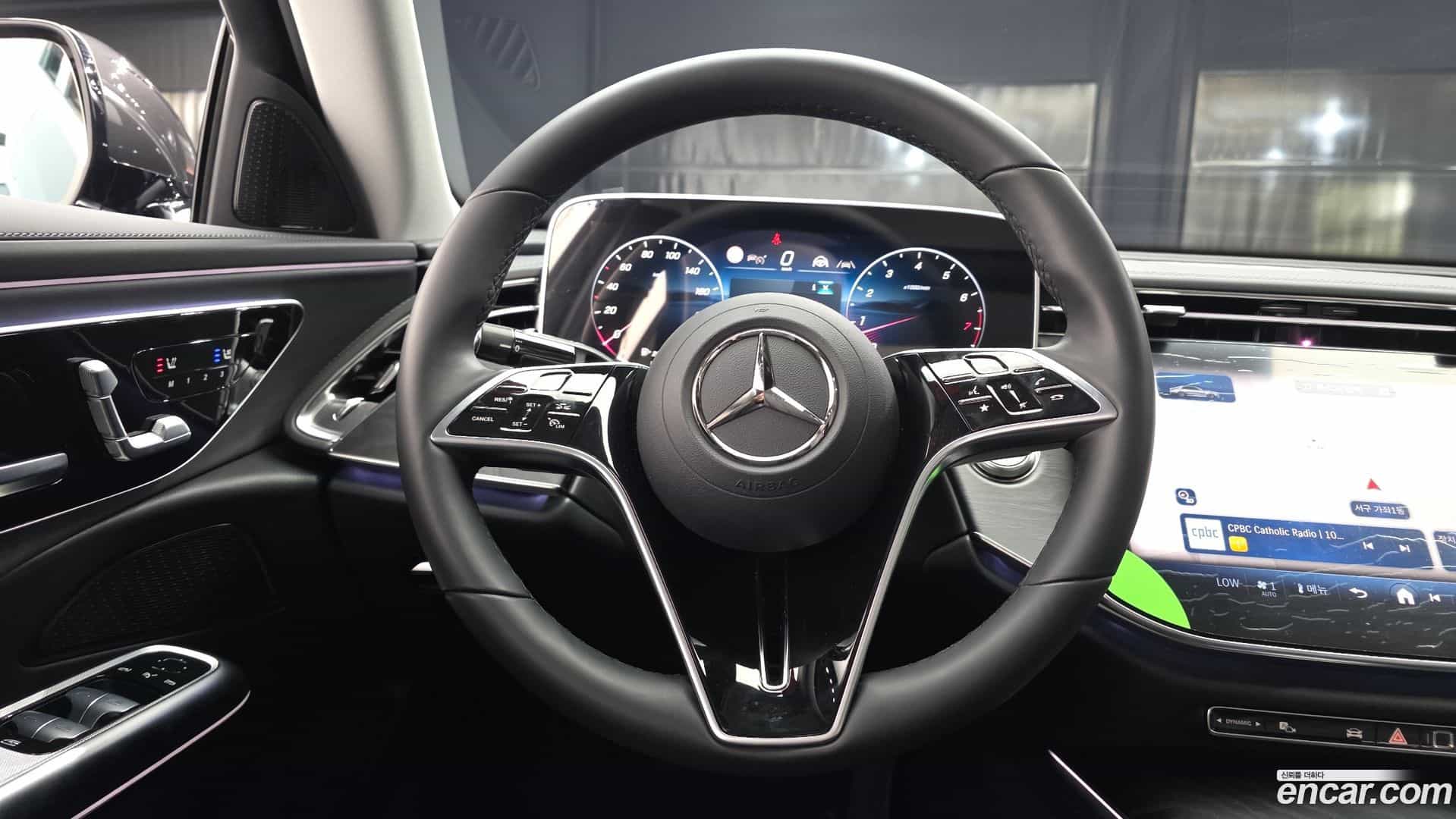 E-Class Mercedes-Benz 2025.11-OPTION-017