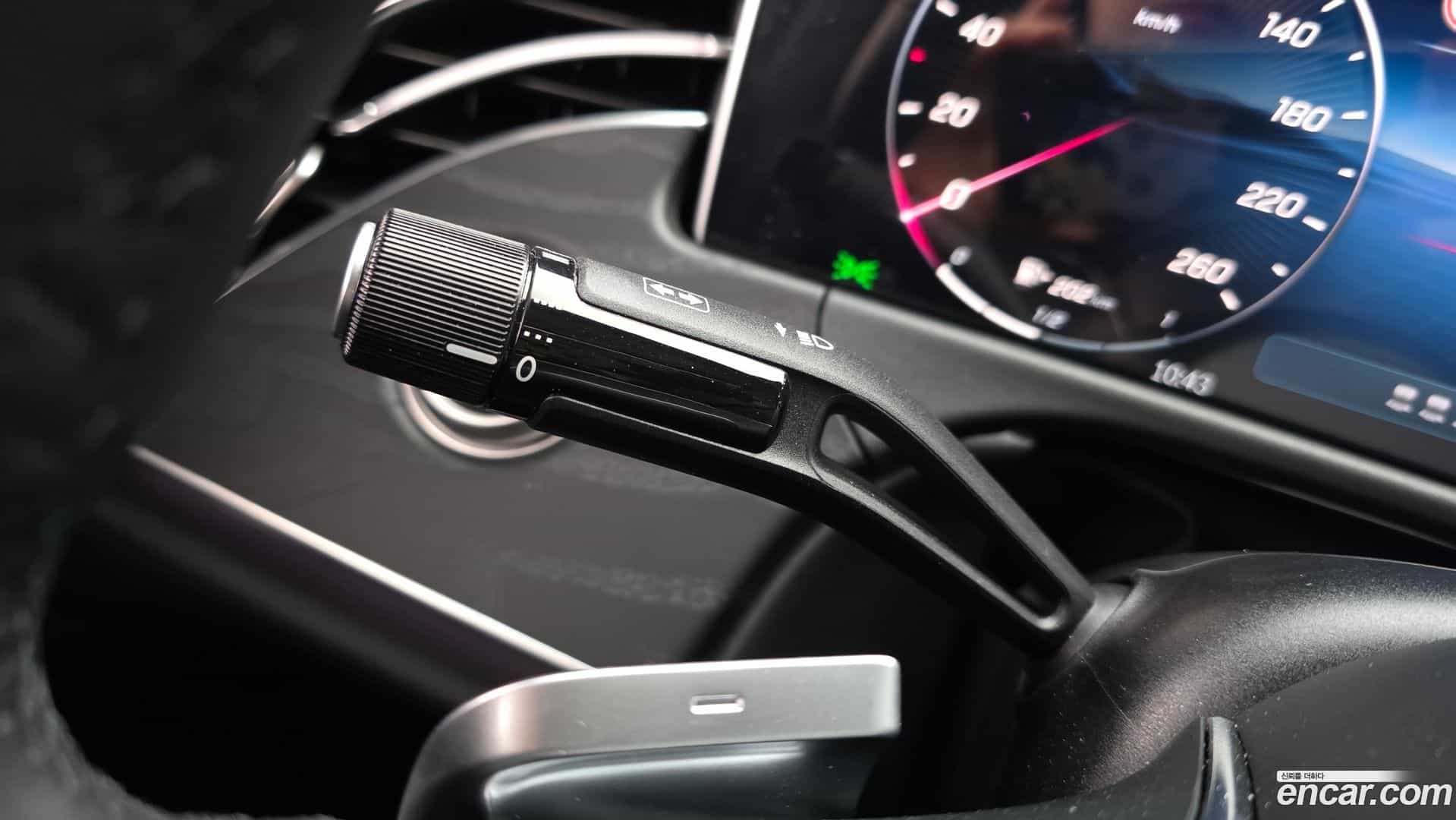 E-Class Mercedes-Benz 2025.11-OPTION-043
