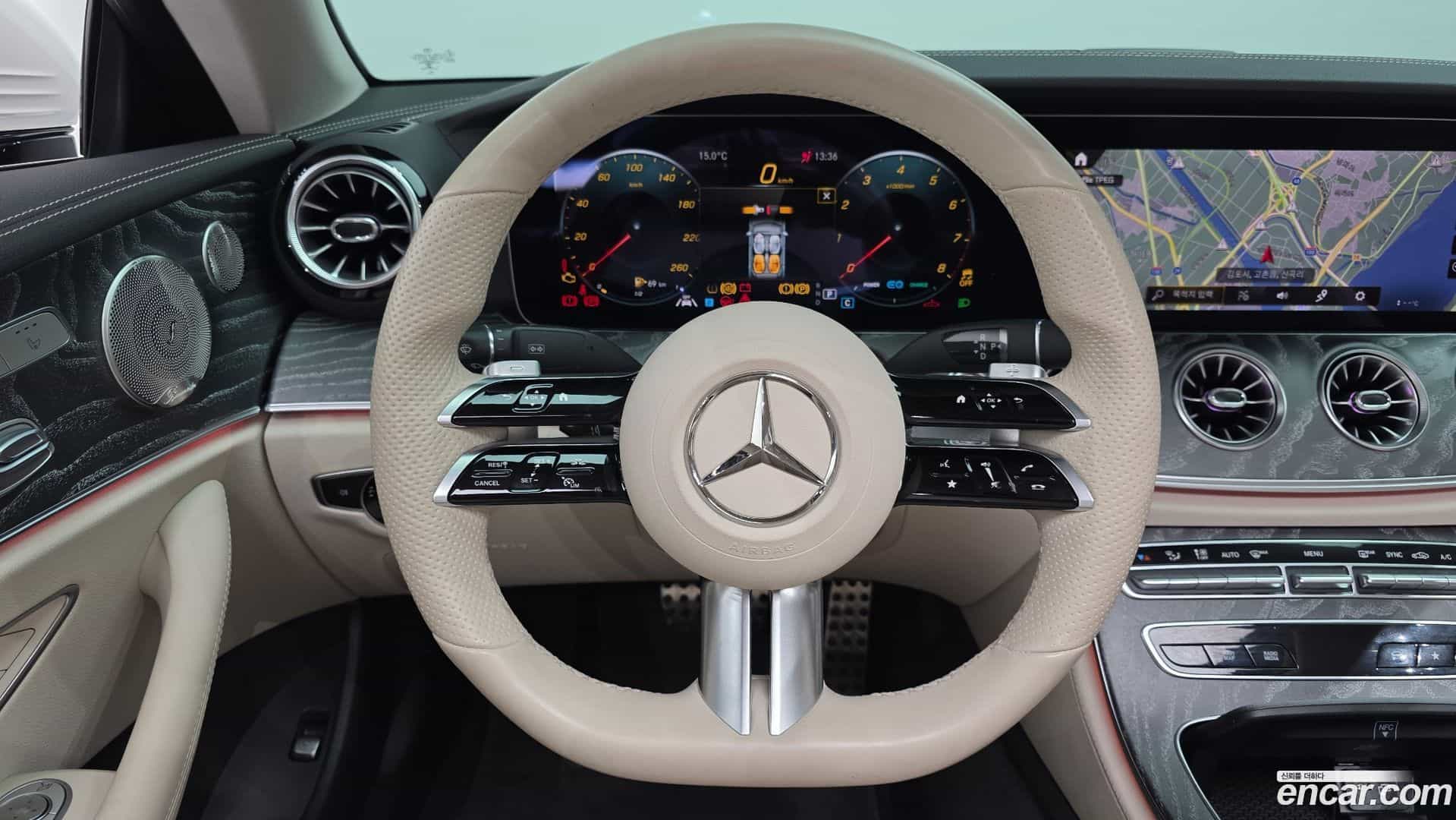 E-Class Mercedes-Benz 2021.4-OPTION-019