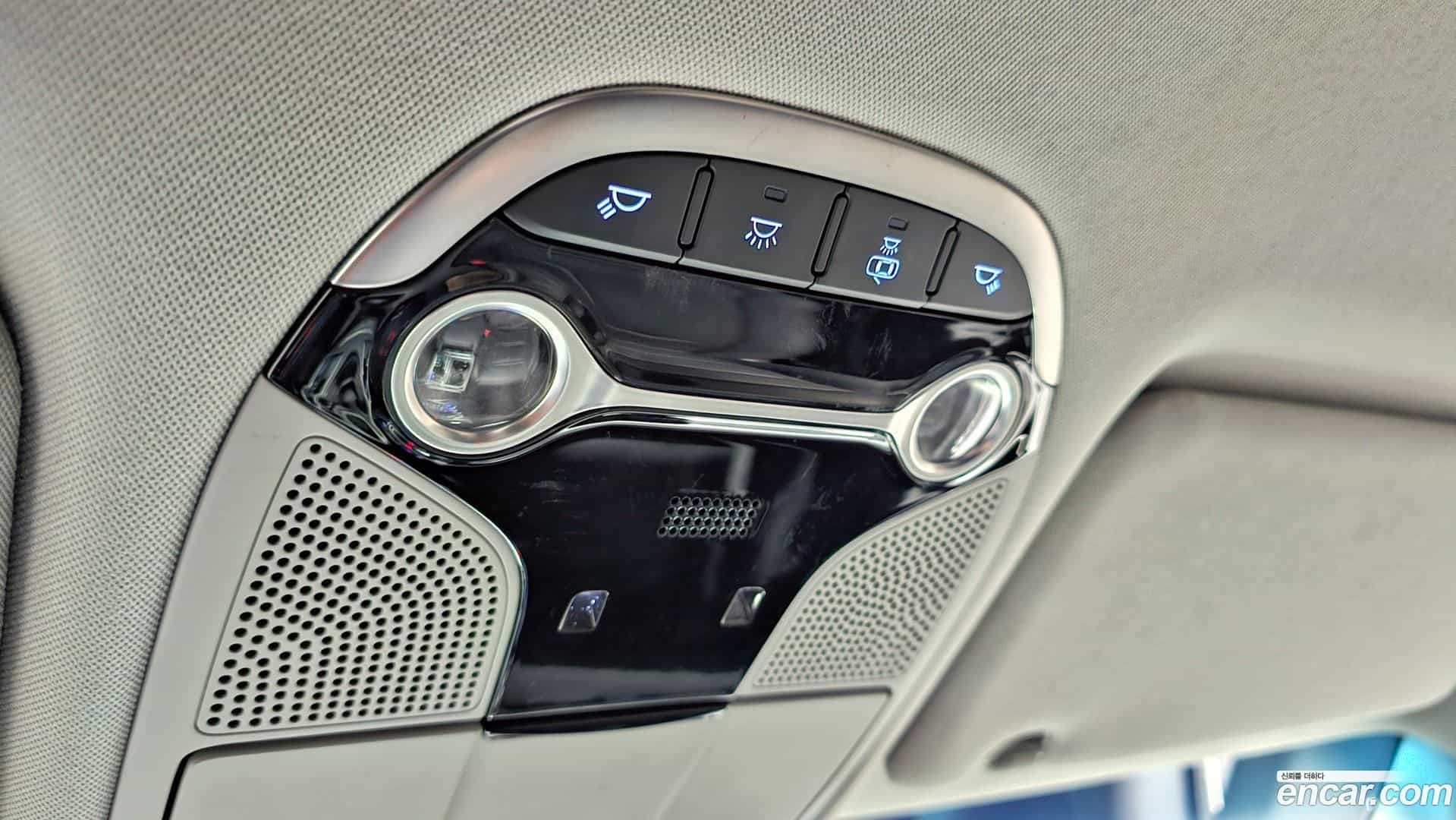 Grandeur Hyundai 2018.2-OPTION-021