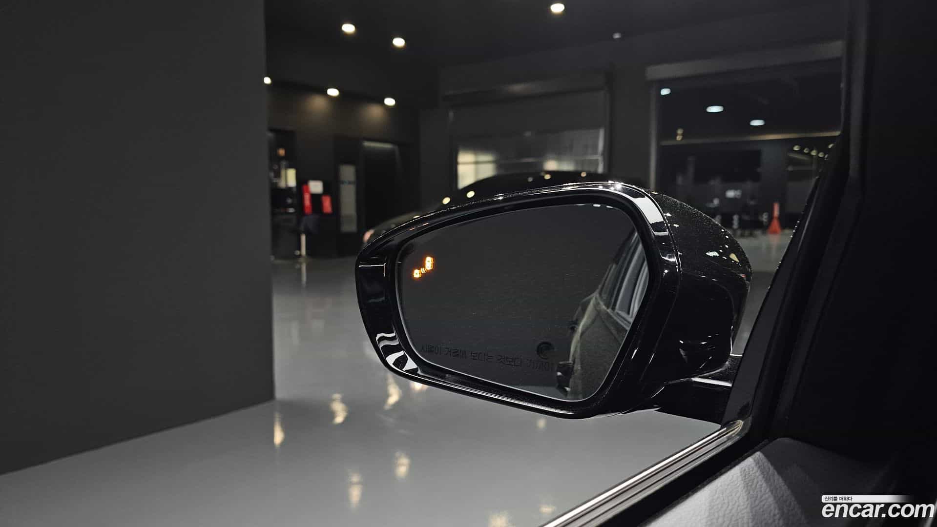 Grandeur Hyundai 2018.2-OPTION-044