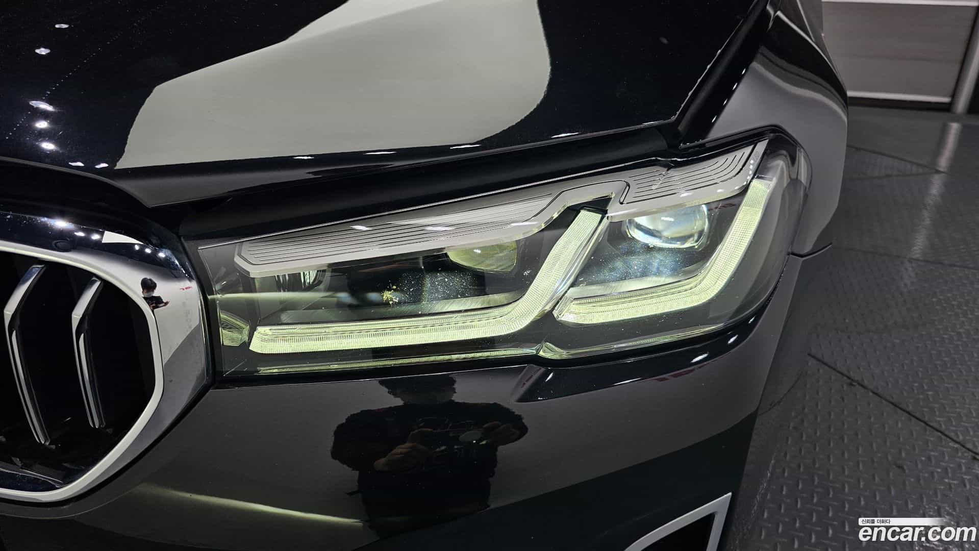 5-Series BMW 2022.2-OUTER-032