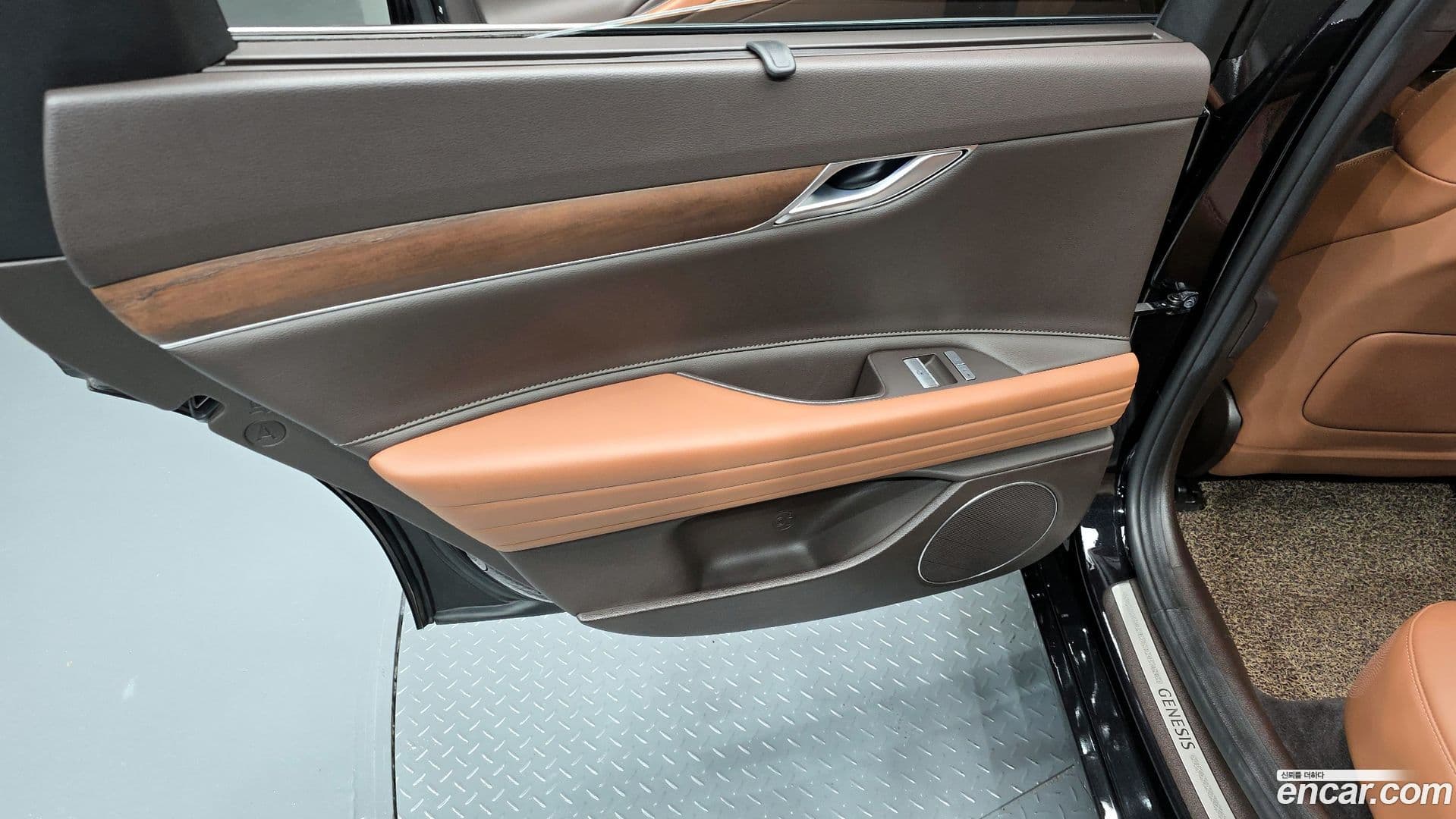 Main__Slider__Photo:G80 Genesis 2022.2-24