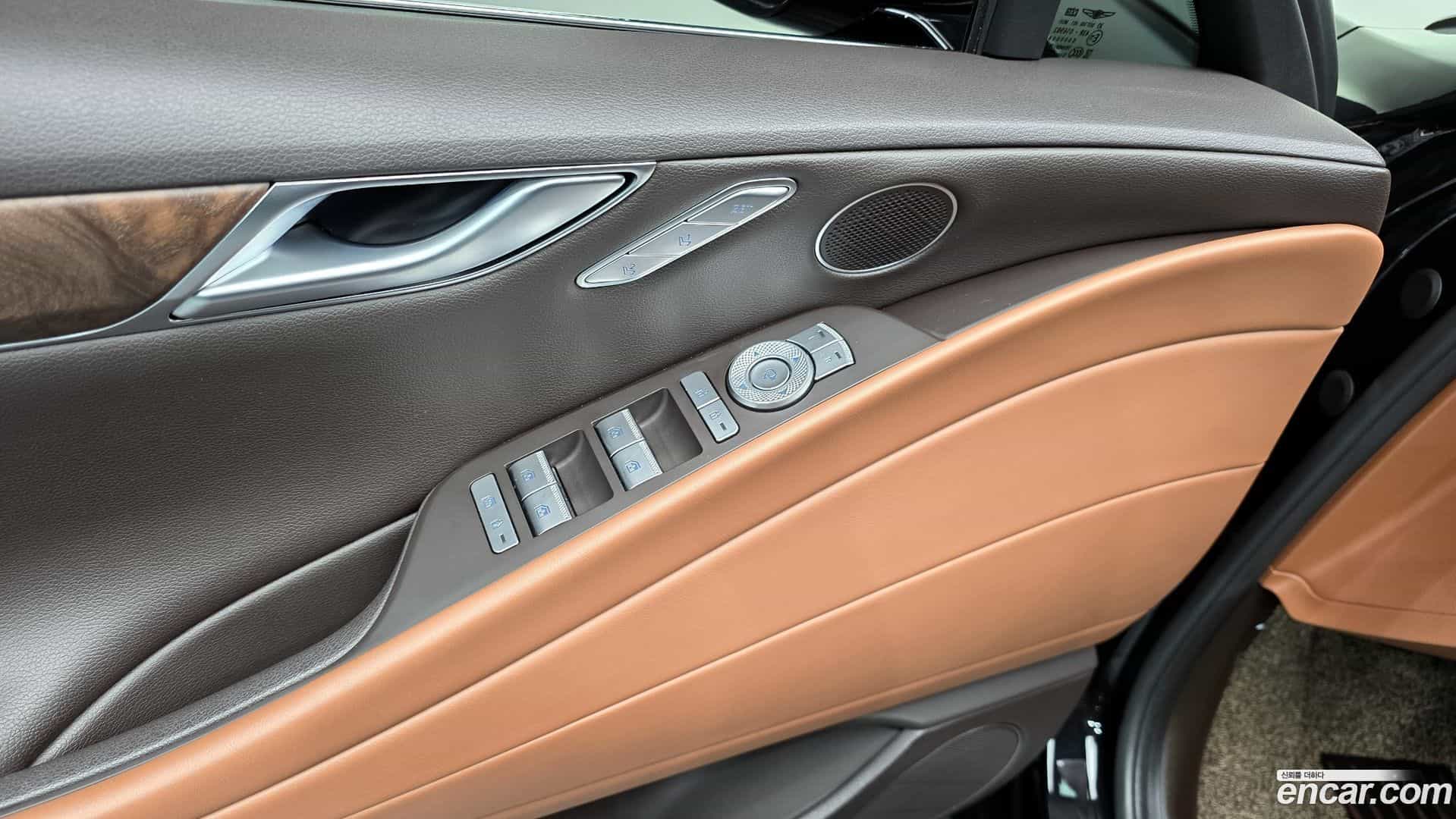 G80 Genesis 2022.2-OPTION-040