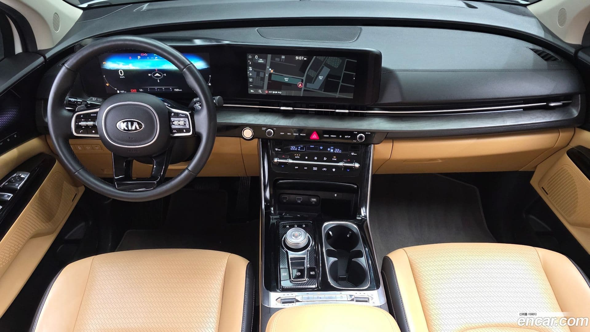 Main__Slider__Photo:Canival Kia 2021.0-6