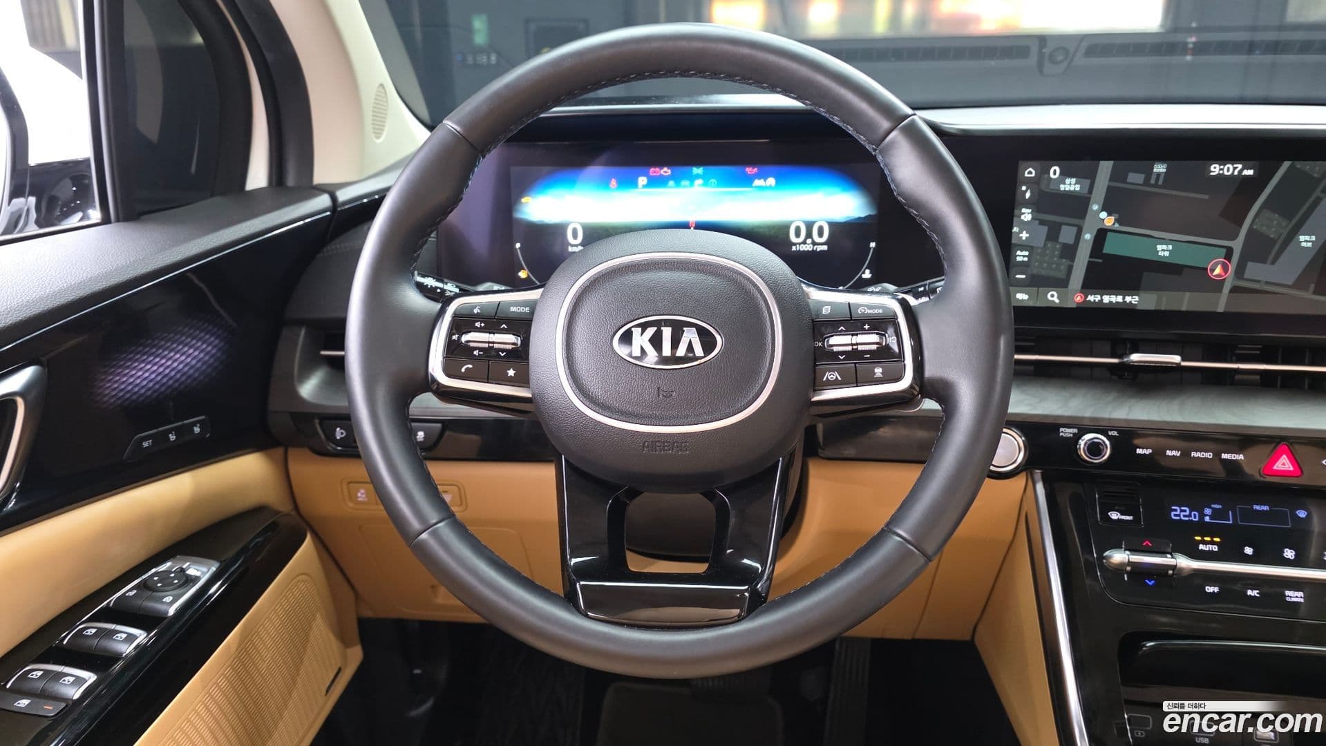 Main__Slider__Photo:Canival Kia 2021.0-12