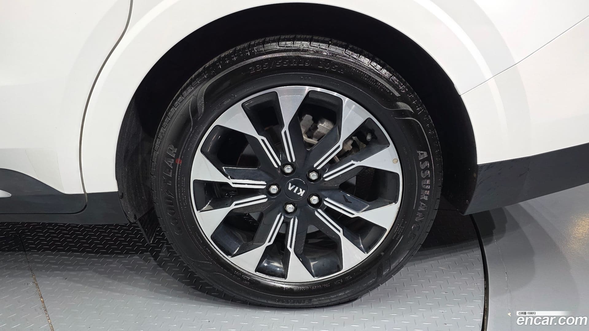Main__Slider__Photo:Canival Kia 2021.0-20