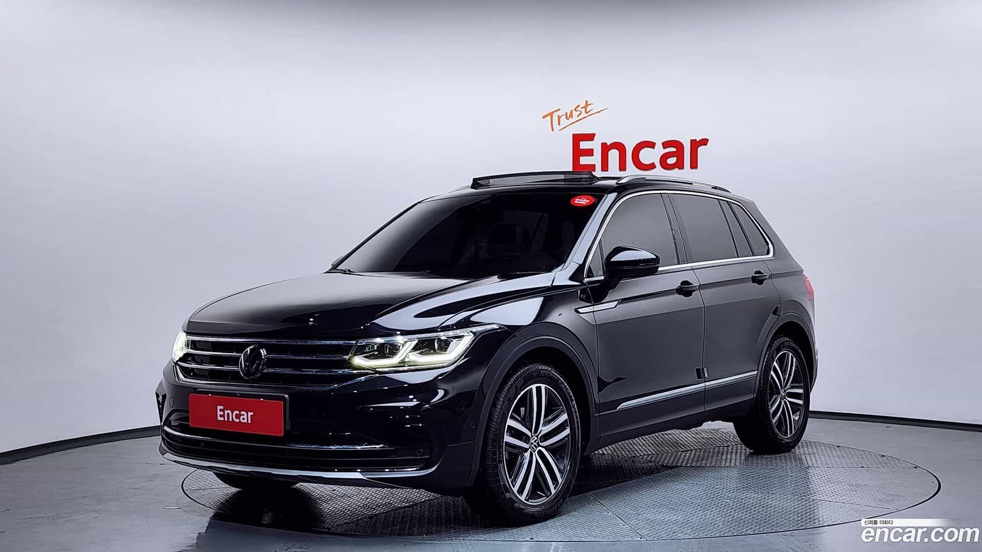 Tiguan Volkswagen 2023.9-OUTER-001